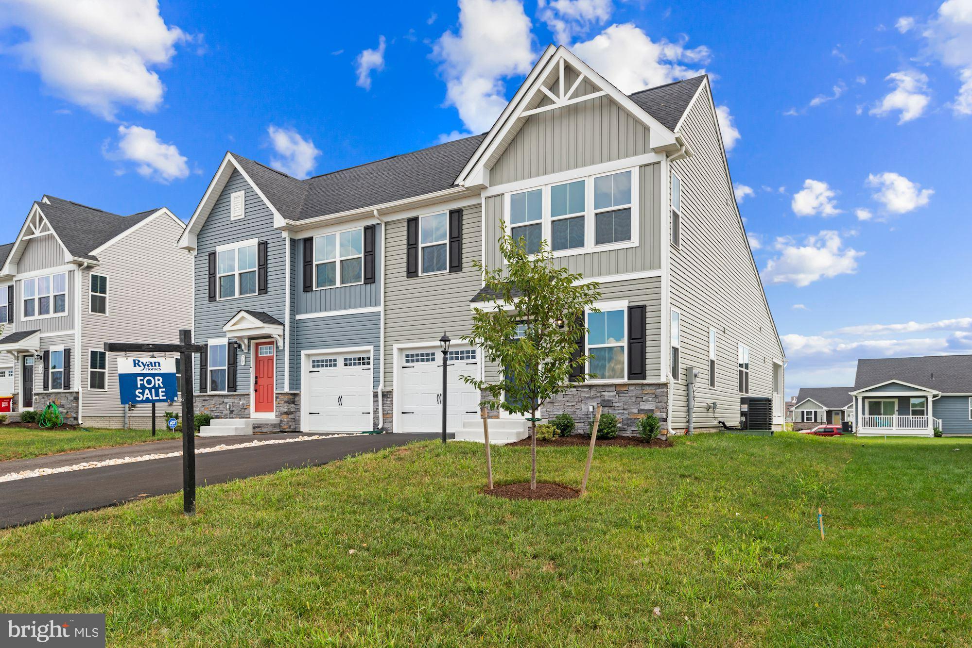 ARCADIA NORTH - Residential