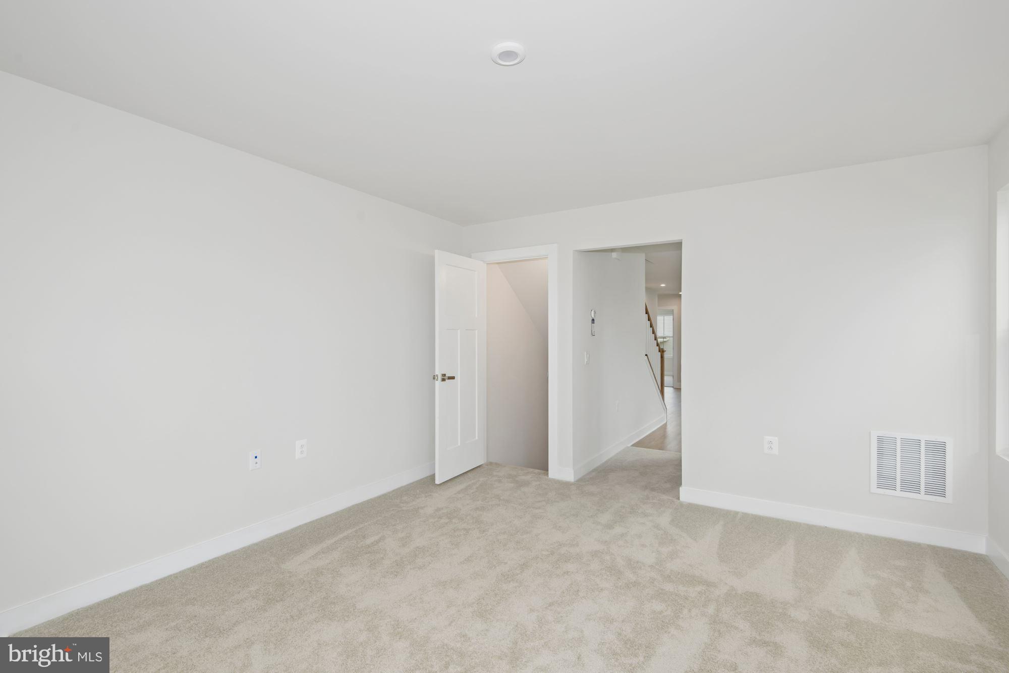 ARCADIA NORTH - Residential