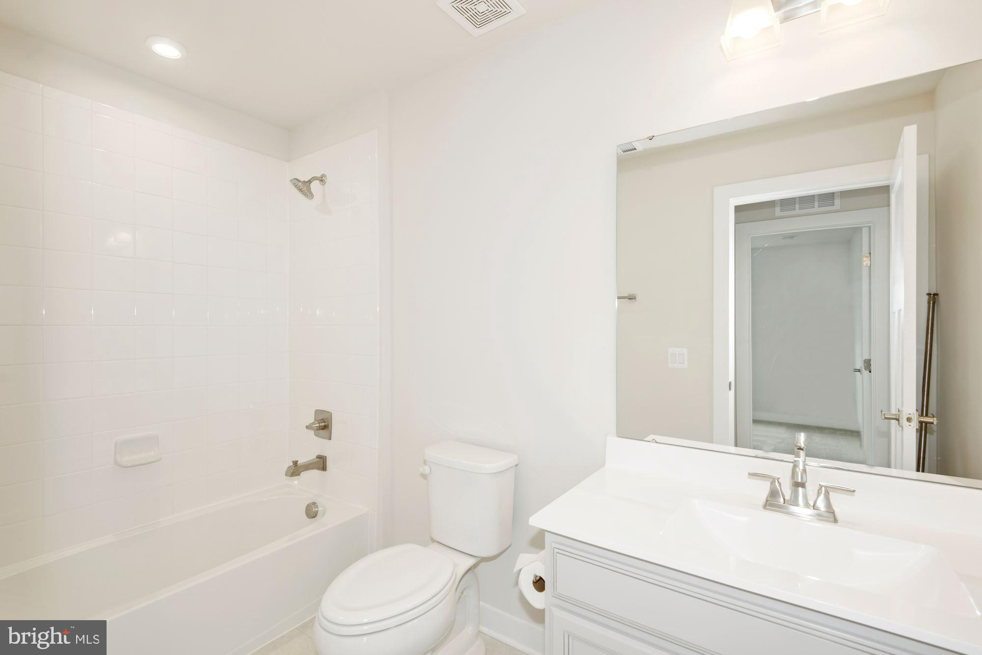 ARCADIA NORTH - Residential