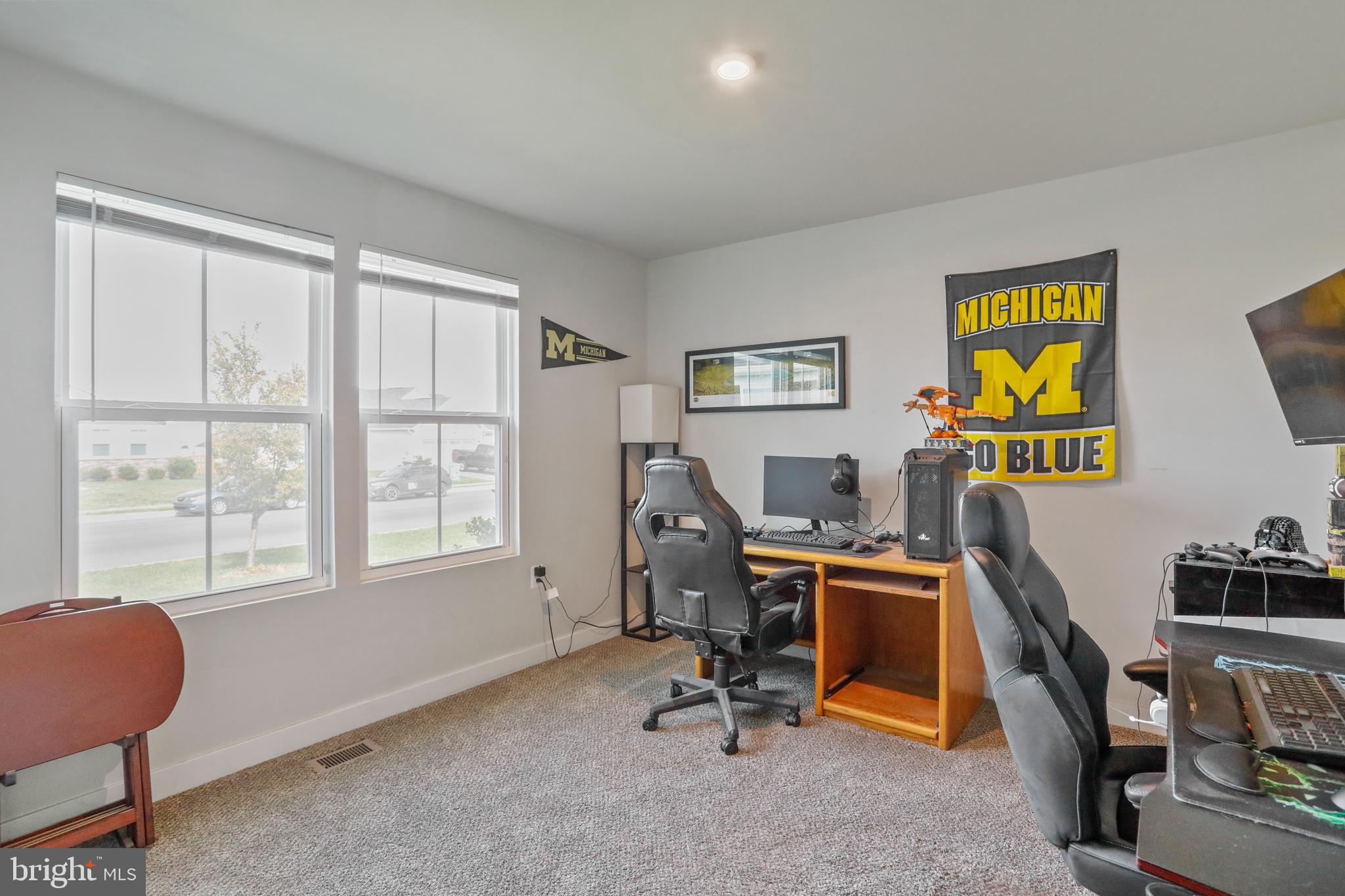 ARCADIA SPRINGS - Residential