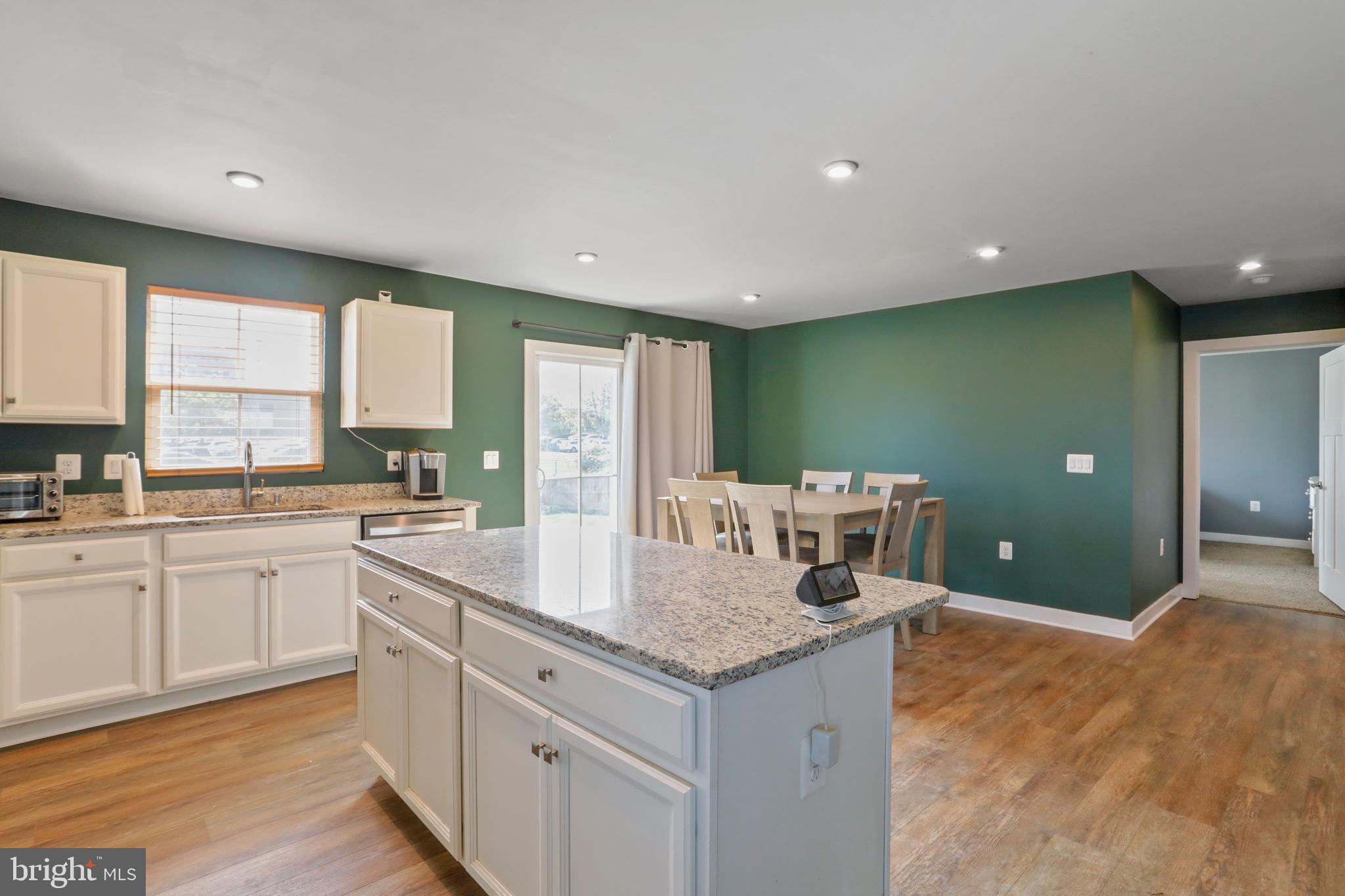 ARCADIA SPRINGS - Residential