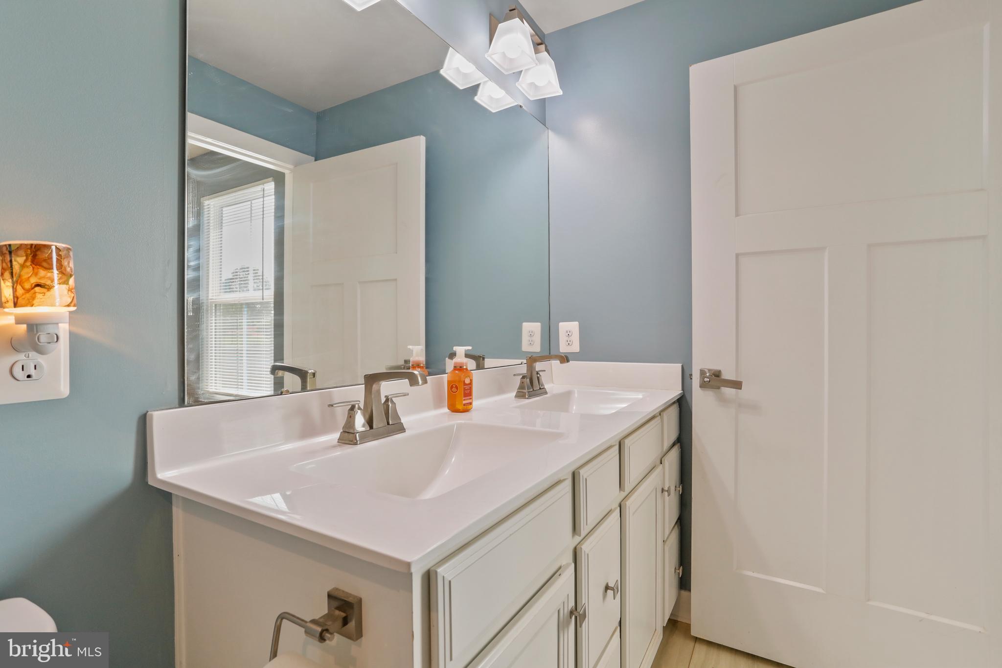 ARCADIA SPRINGS - Residential