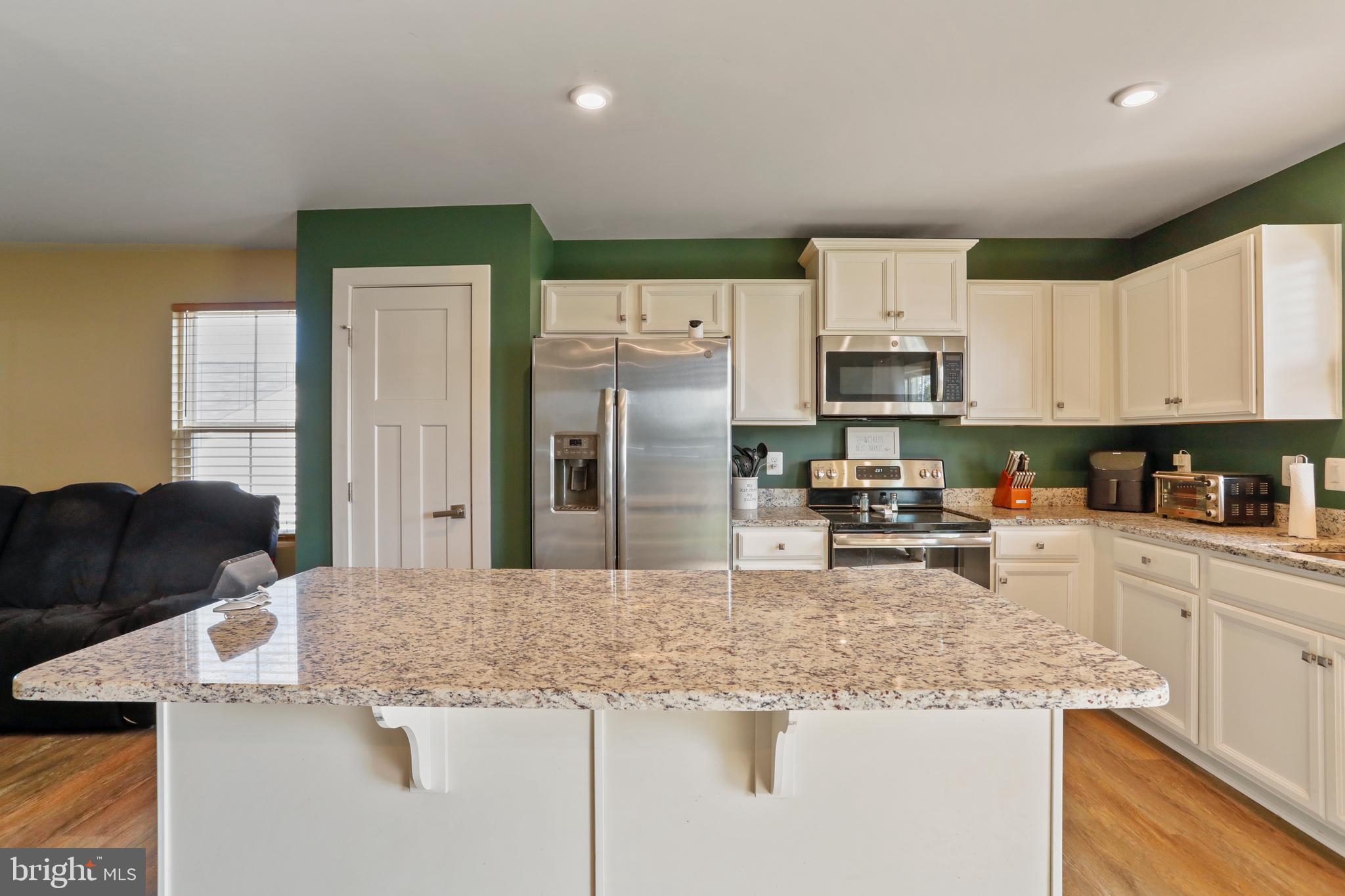 ARCADIA SPRINGS - Residential