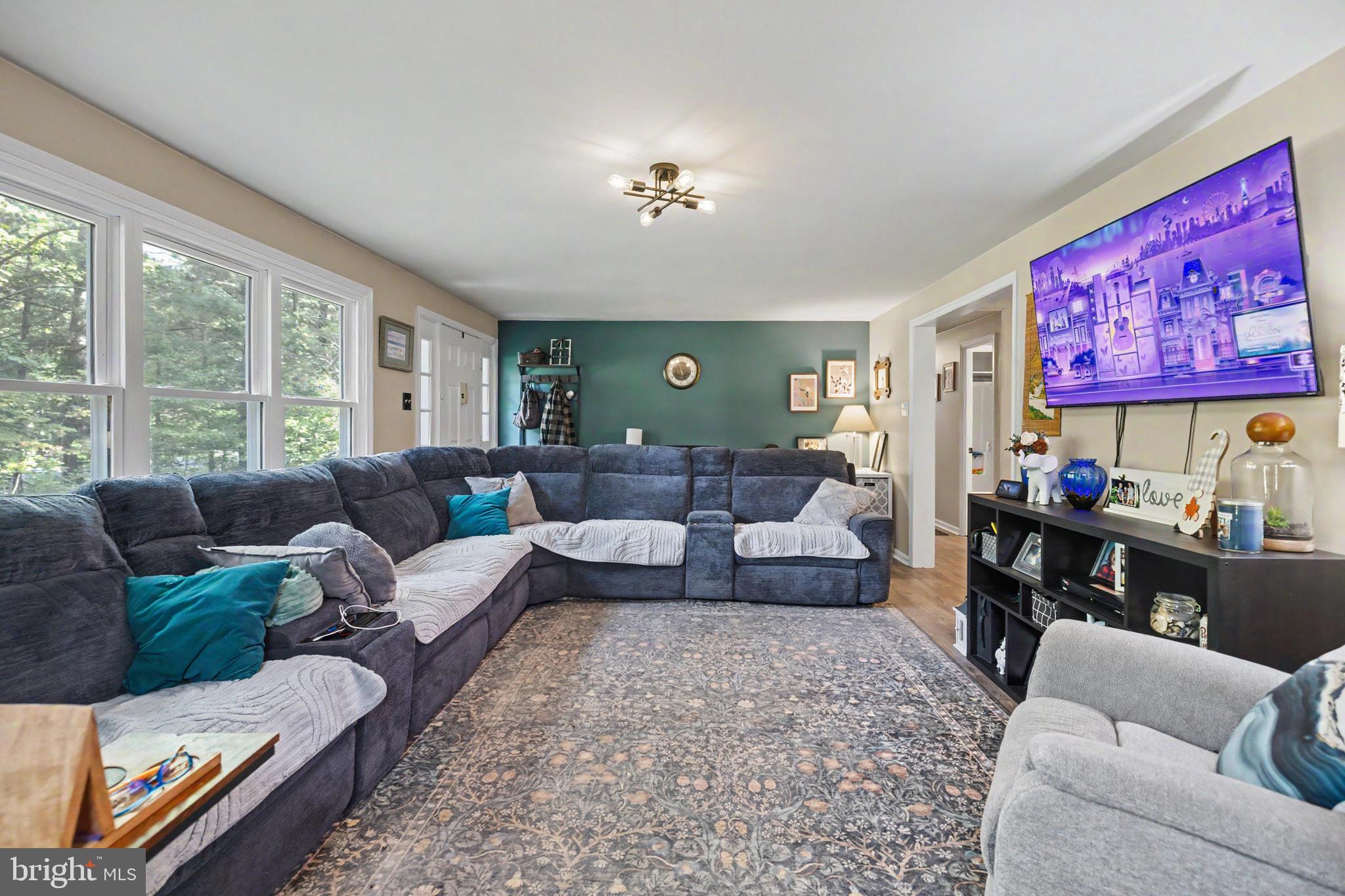 7161 ROGUES ROAD