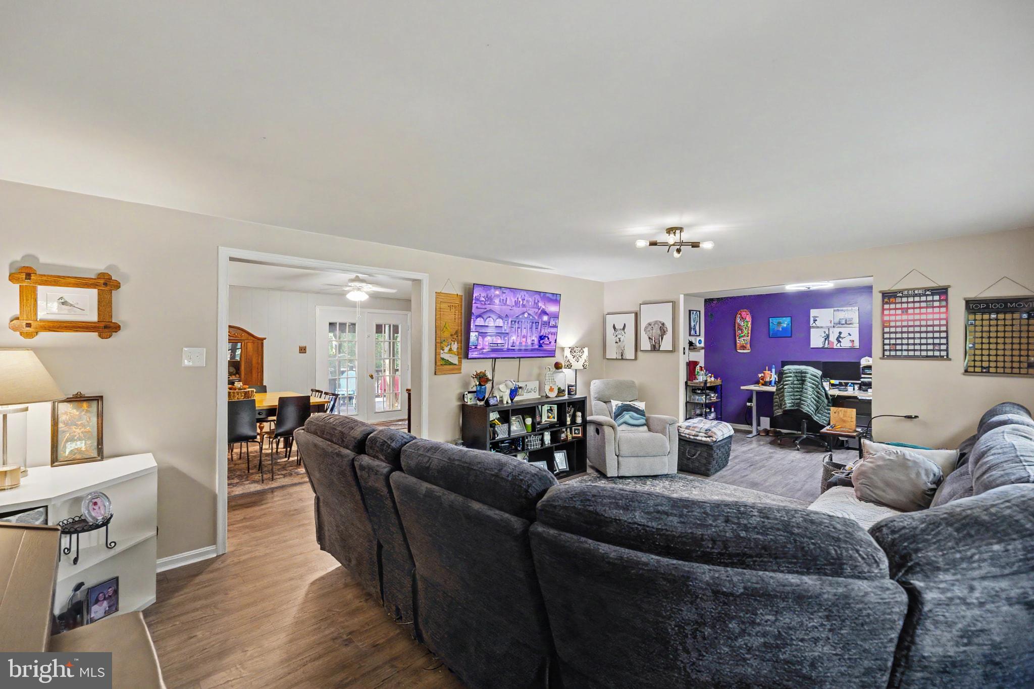 7161 ROGUES ROAD
