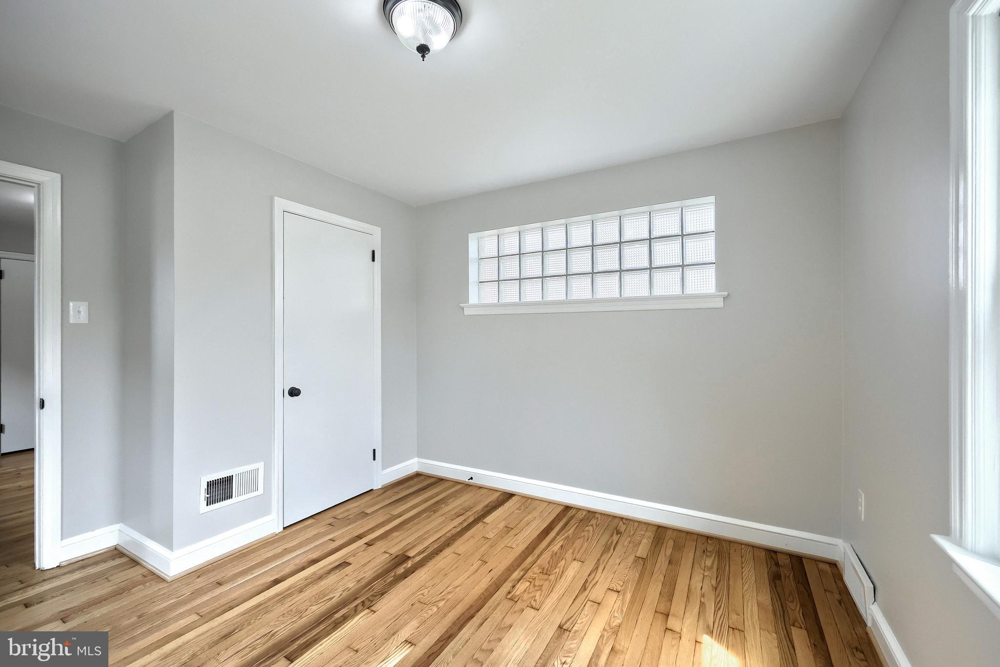 MANCHESTER TWP - Residential