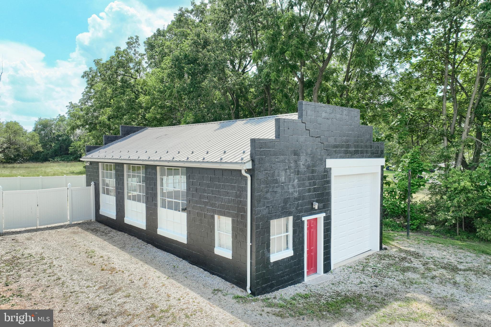 MANCHESTER TWP - Residential