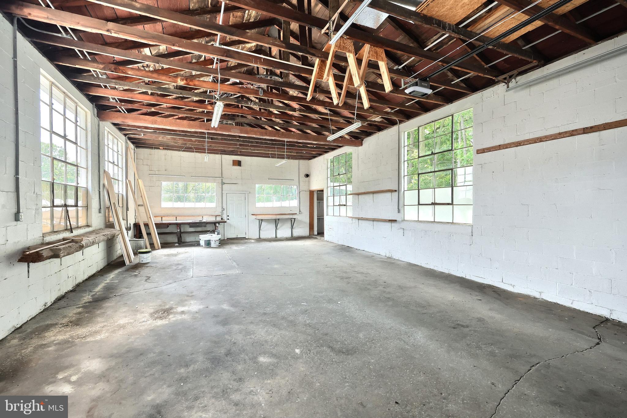 MANCHESTER TWP - Residential