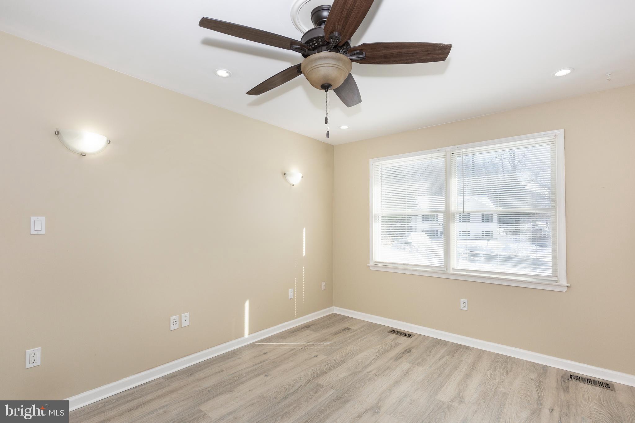 HILLTOP - Residential