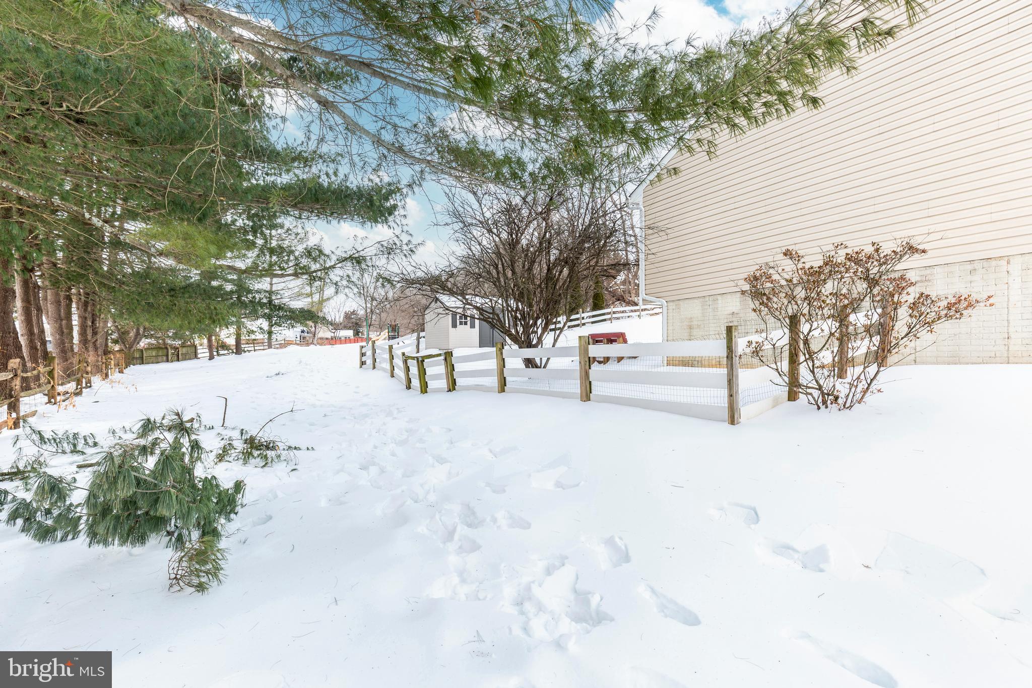 HILLTOP - Residential