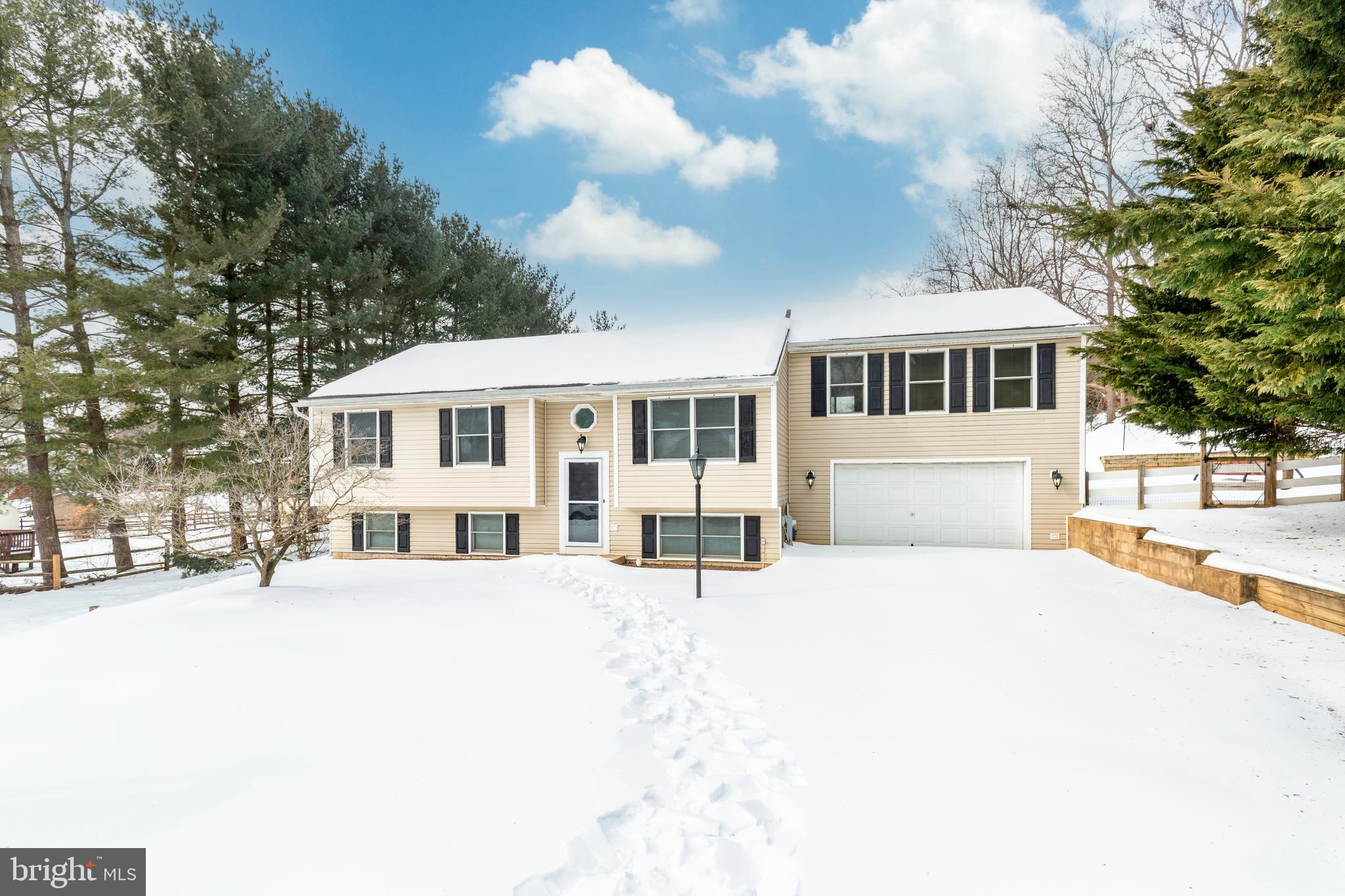 HILLTOP - Residential