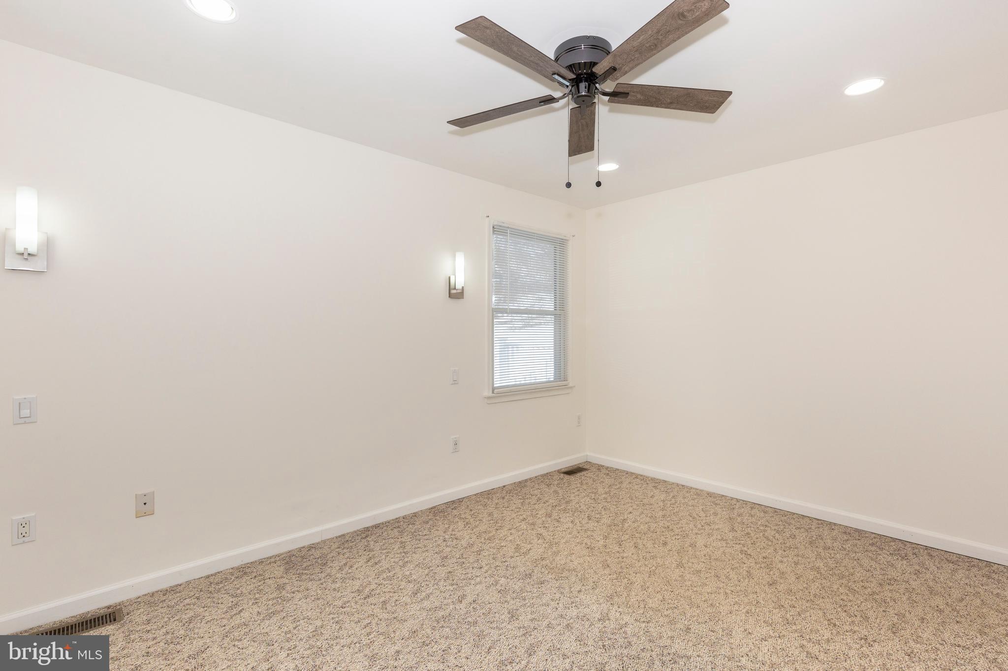 HILLTOP - Residential