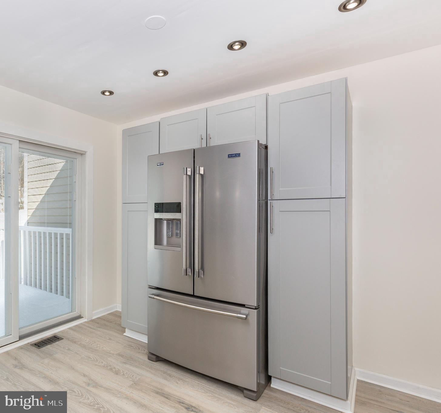 HILLTOP - Residential