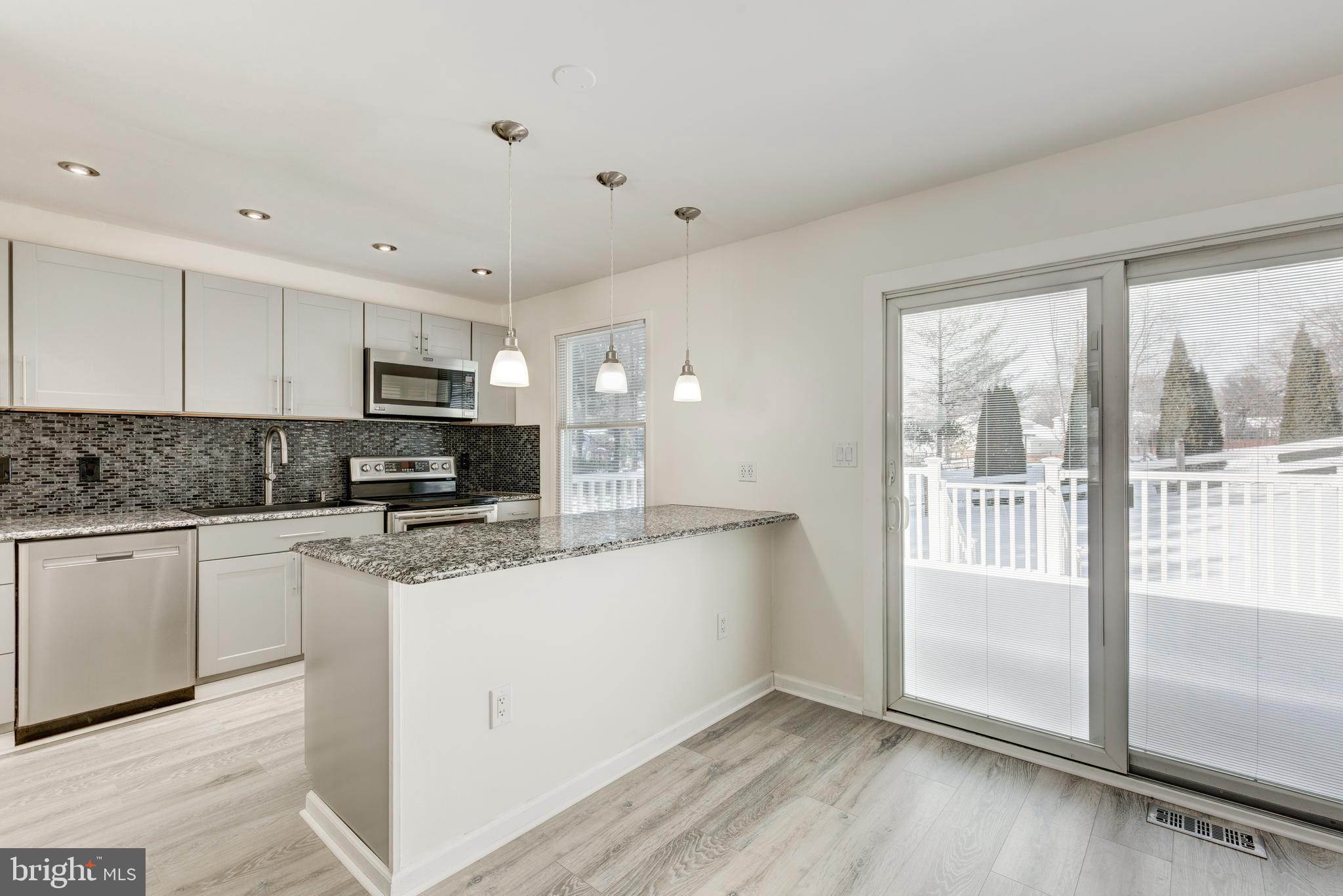 HILLTOP - Residential