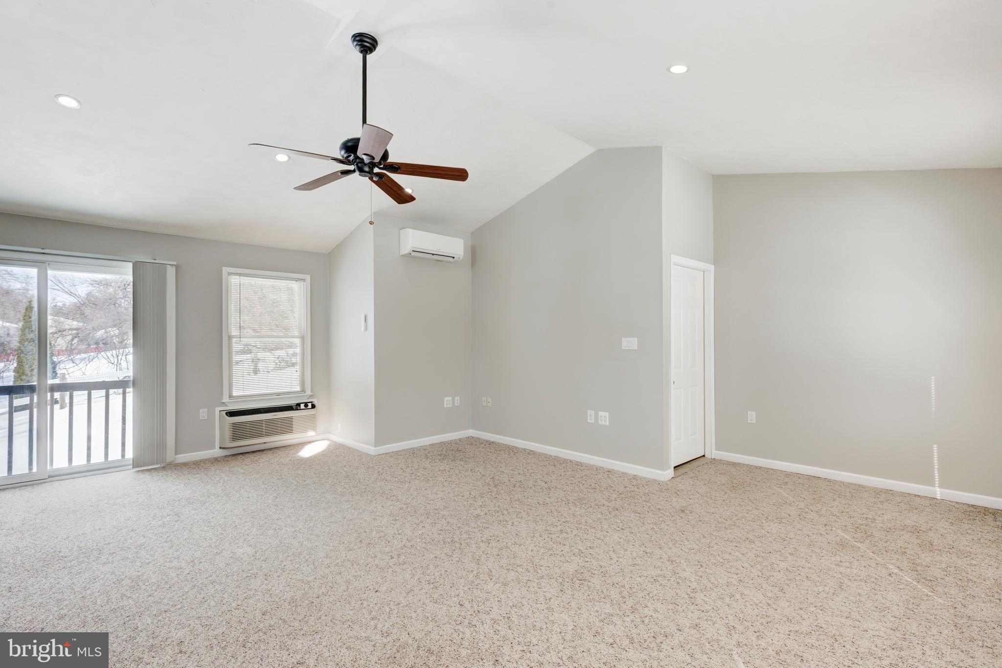 HILLTOP - Residential