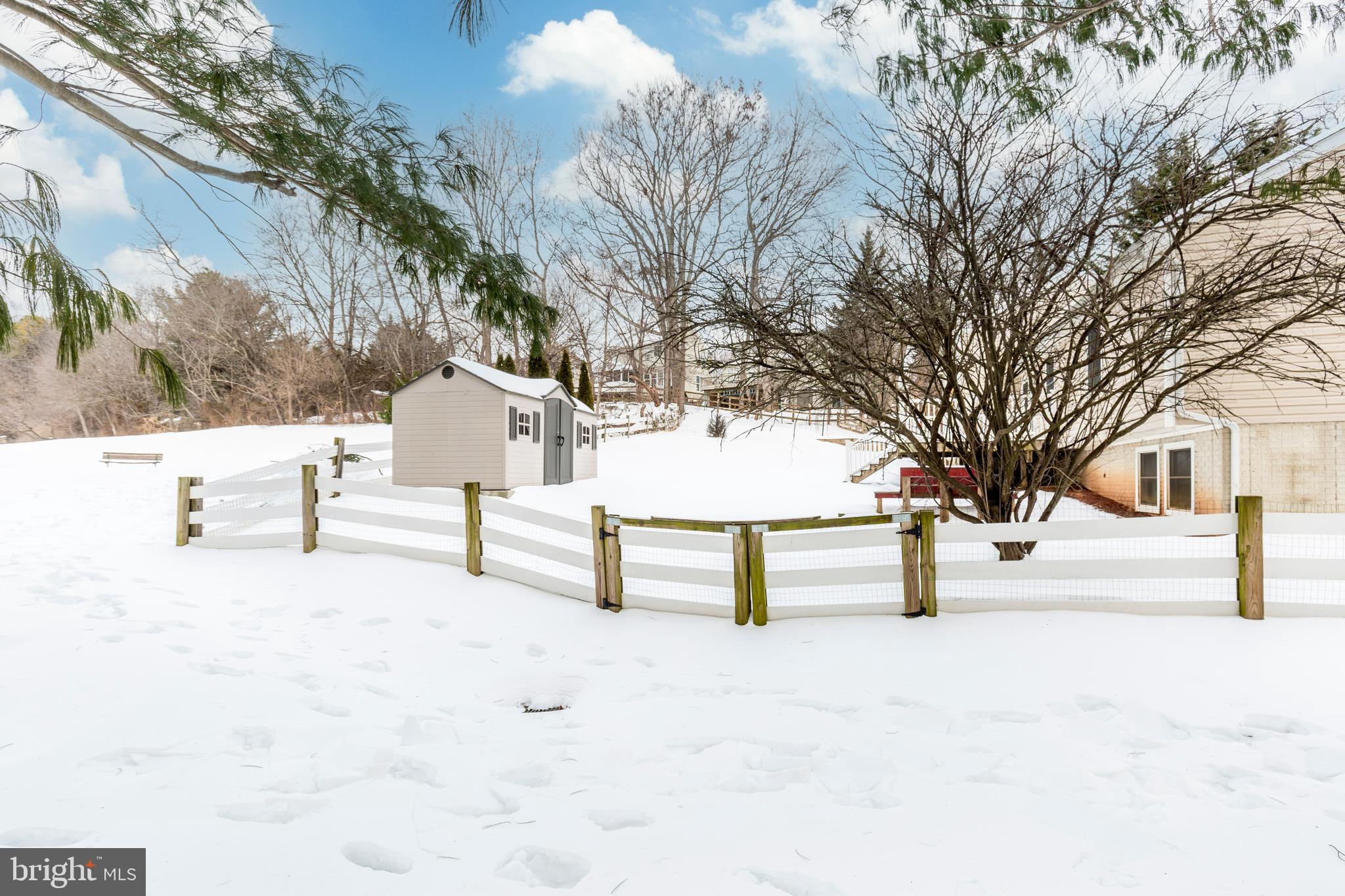 HILLTOP - Residential