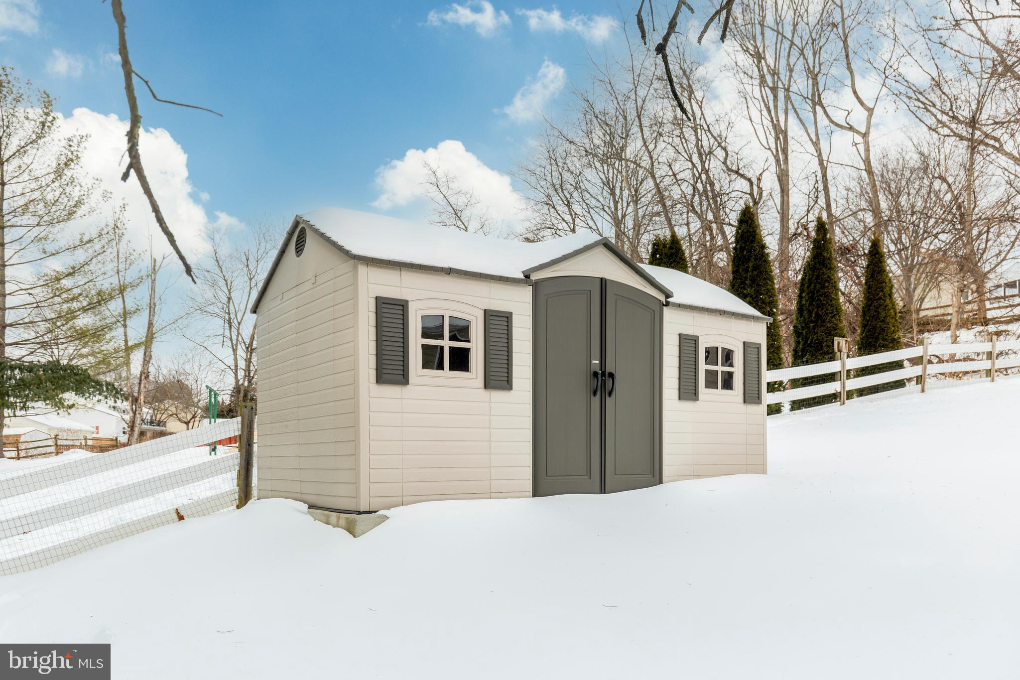 HILLTOP - Residential