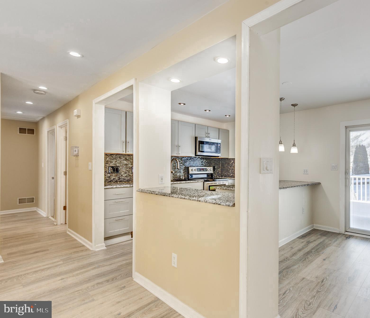 HILLTOP - Residential