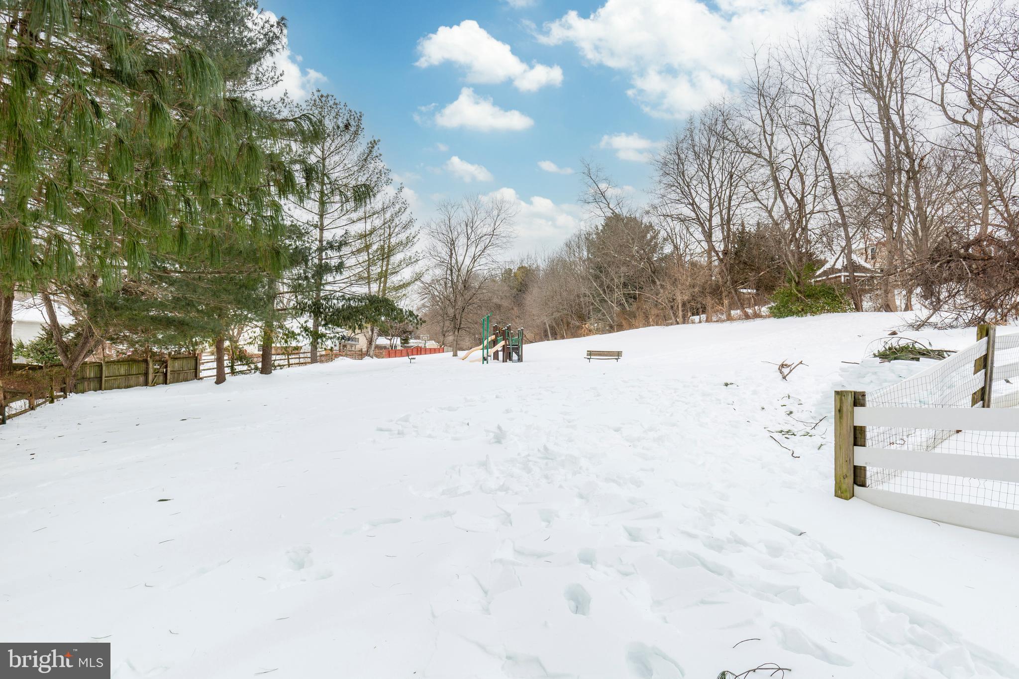 HILLTOP - Residential