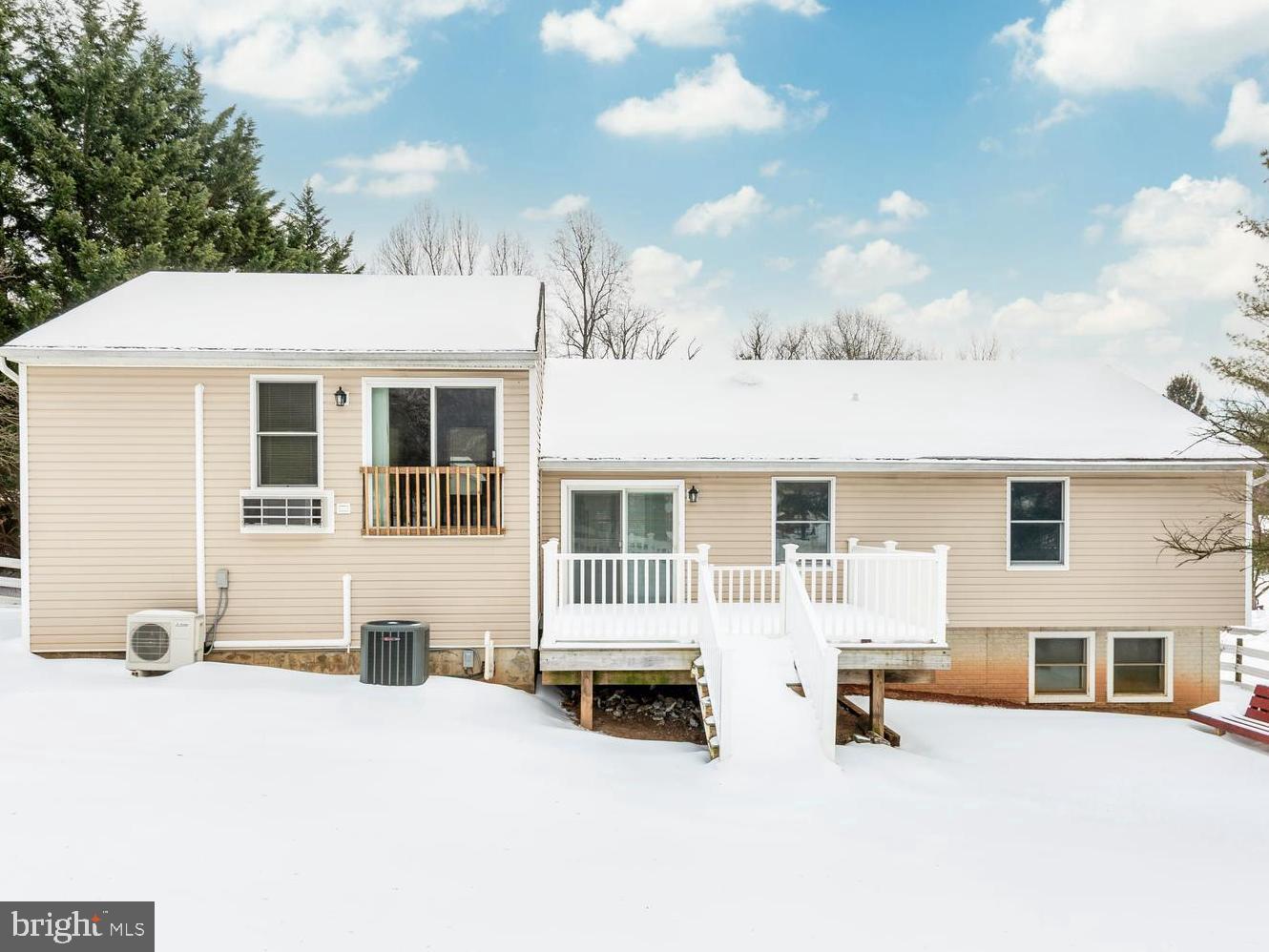 HILLTOP - Residential