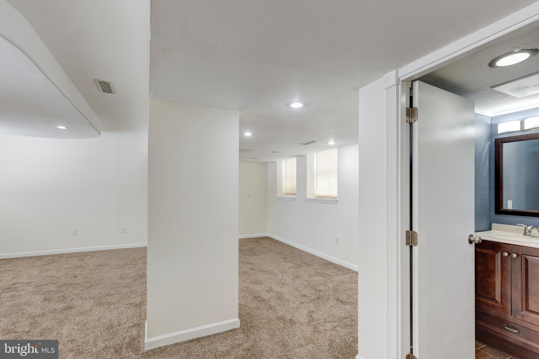 HILLTOP - Residential