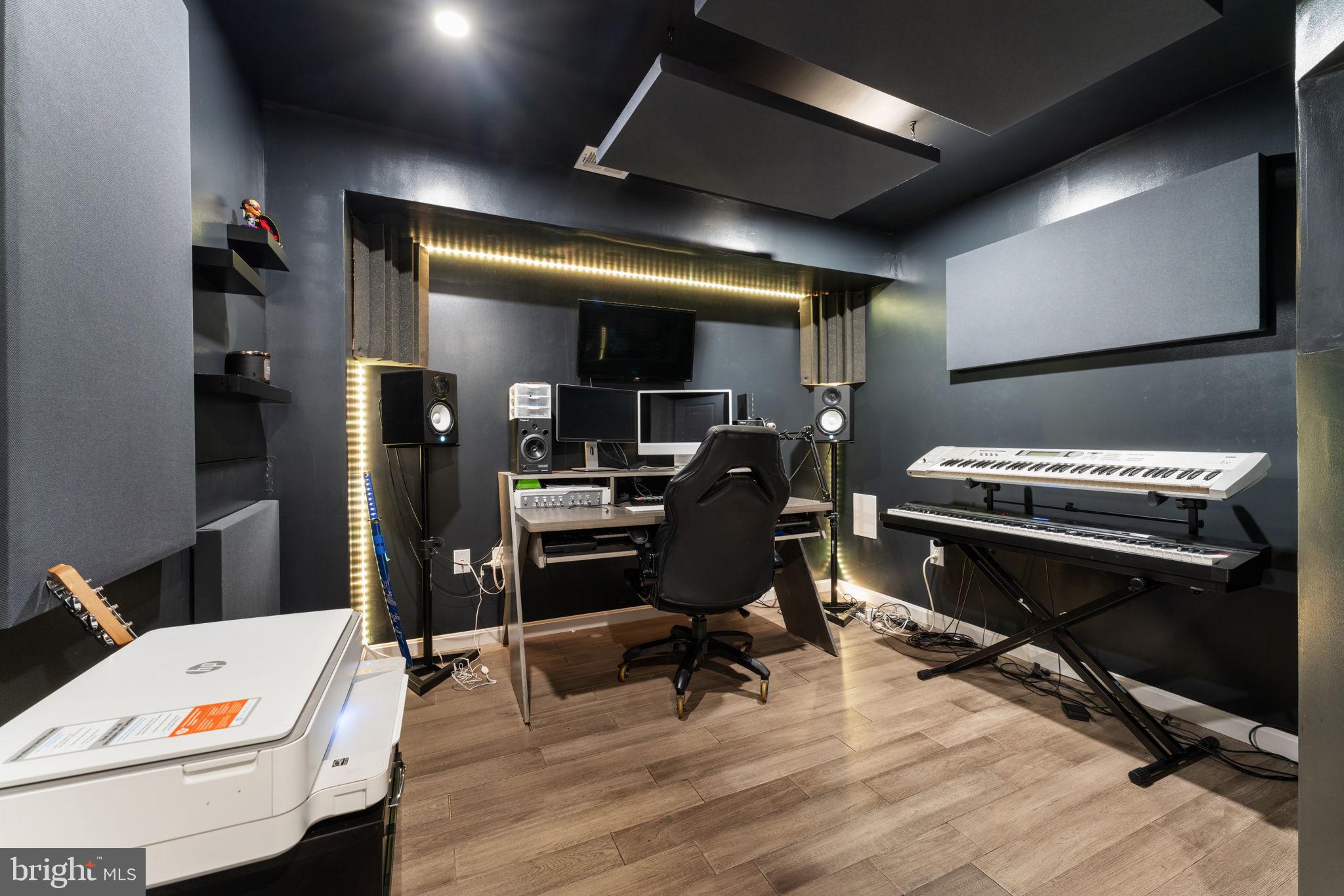 BEECH TREE SOUTH VILLAGE - Residential