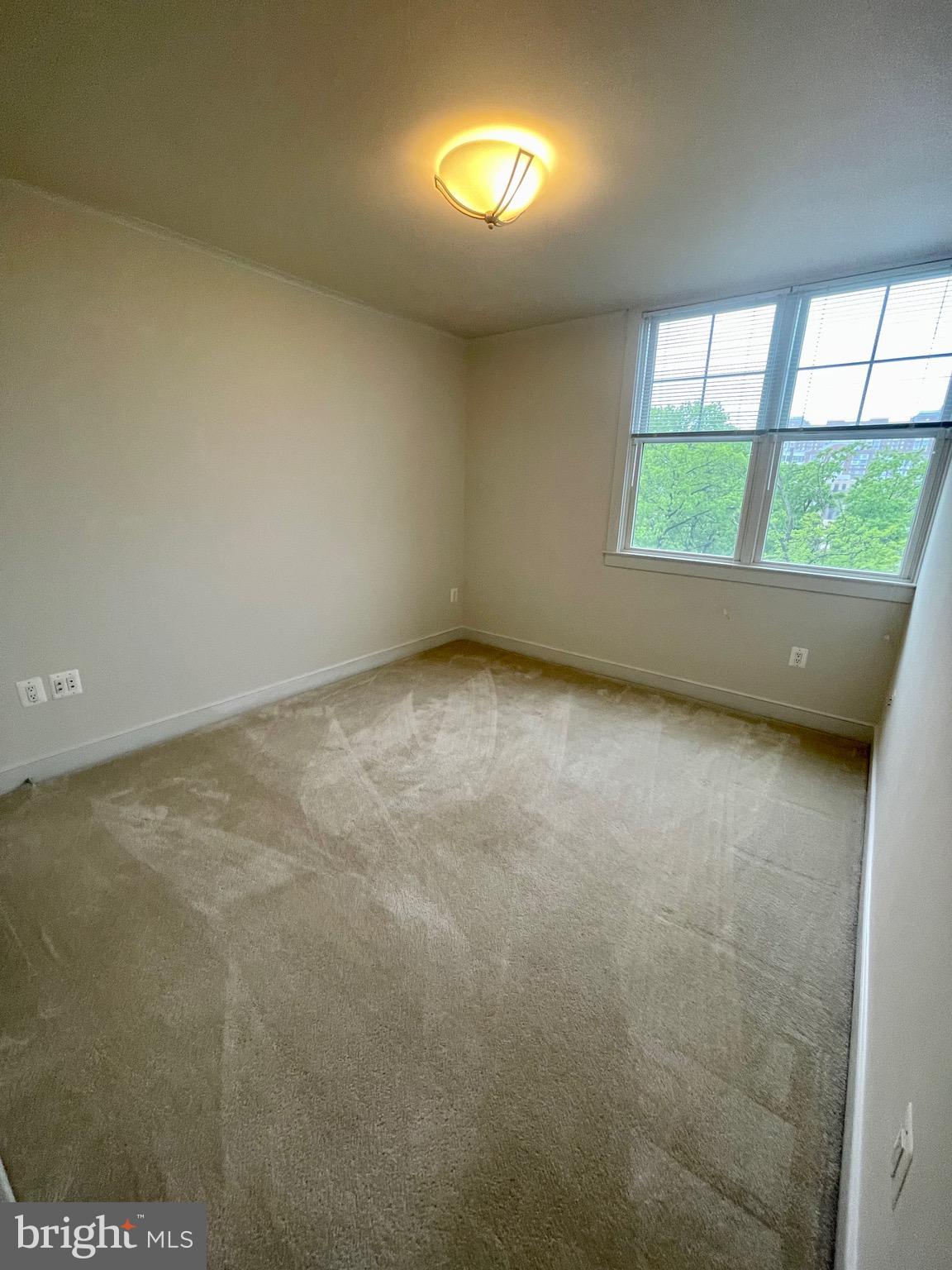 COURTHOUSE - Residential Lease