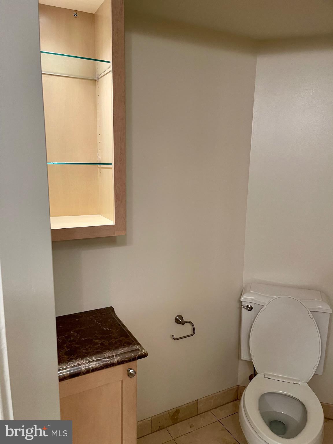 COURTHOUSE - Residential Lease