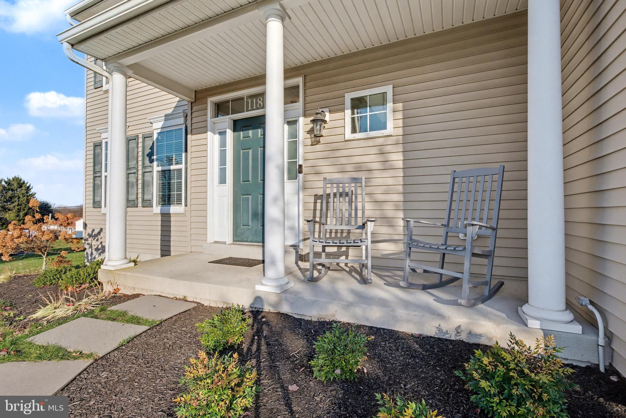 FAIRBROOK - Residential