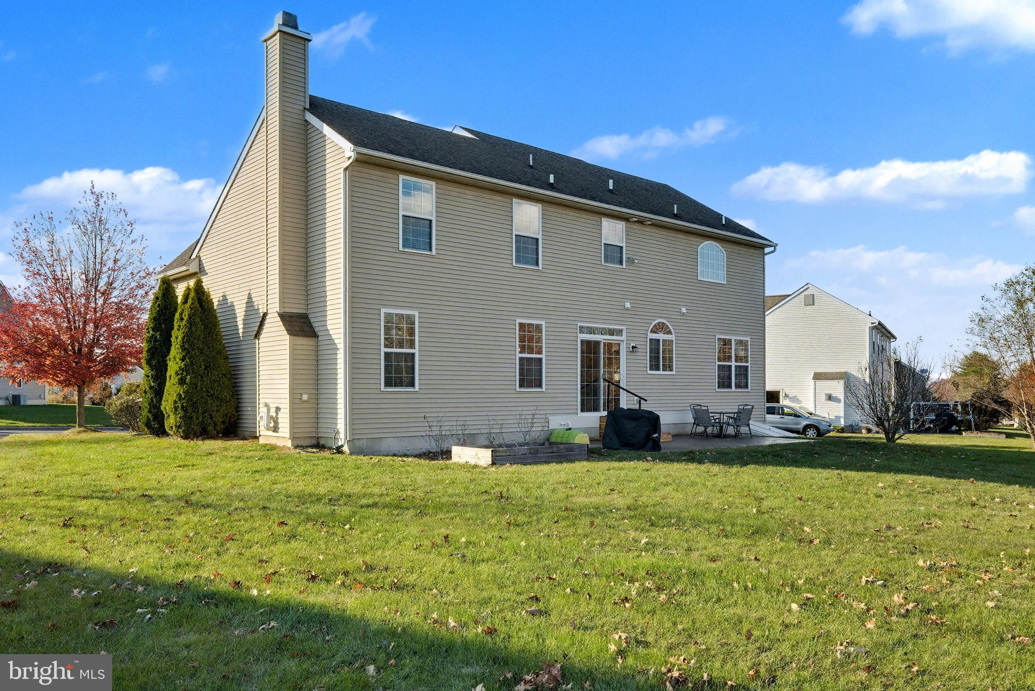 FAIRBROOK - Residential