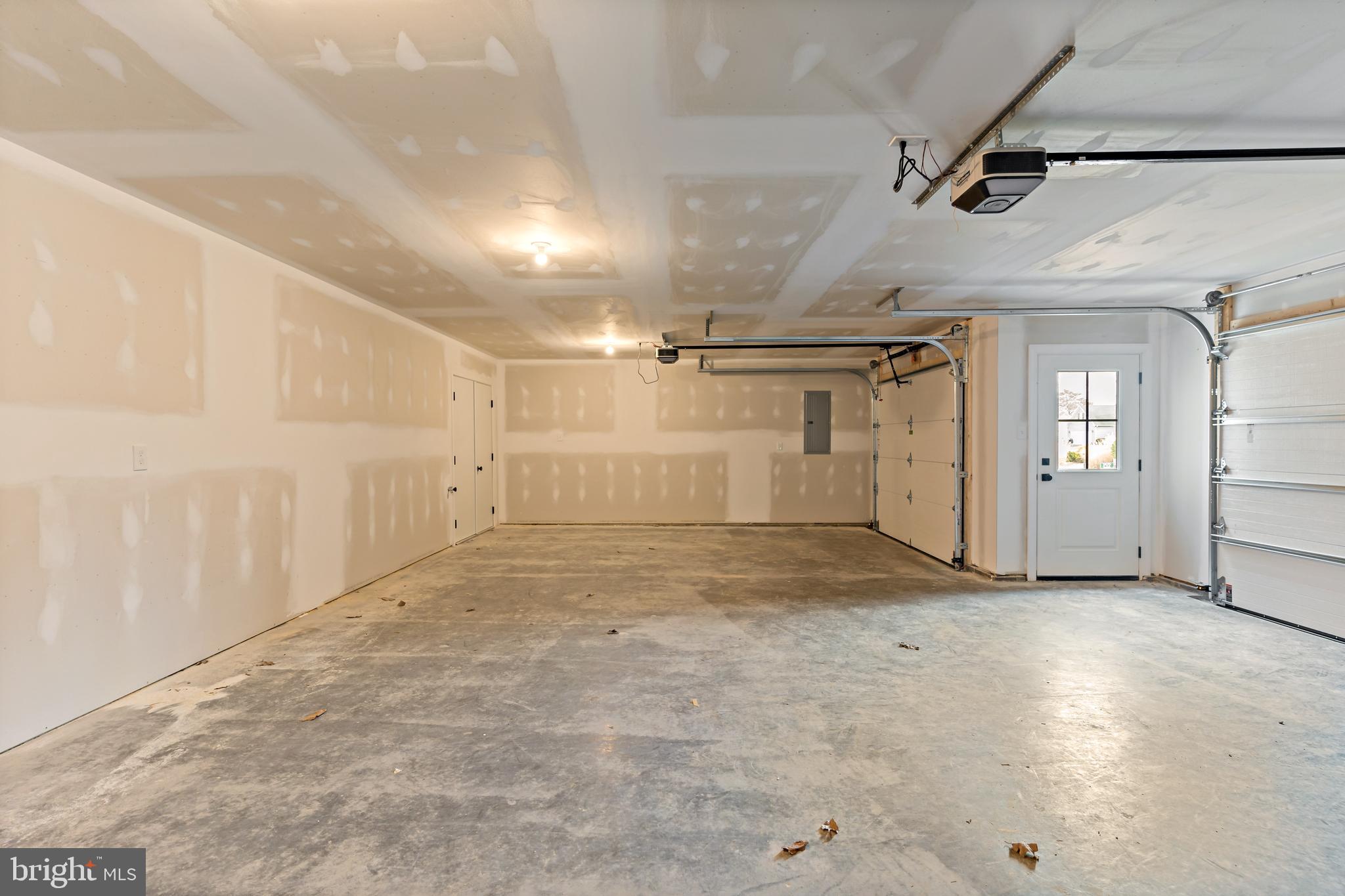 THE WOODS - Residential