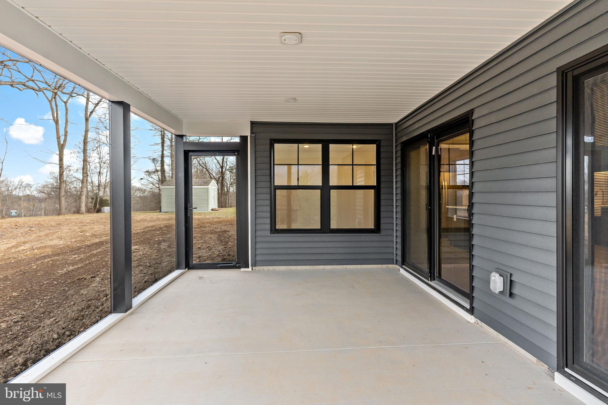 THE WOODS - Residential