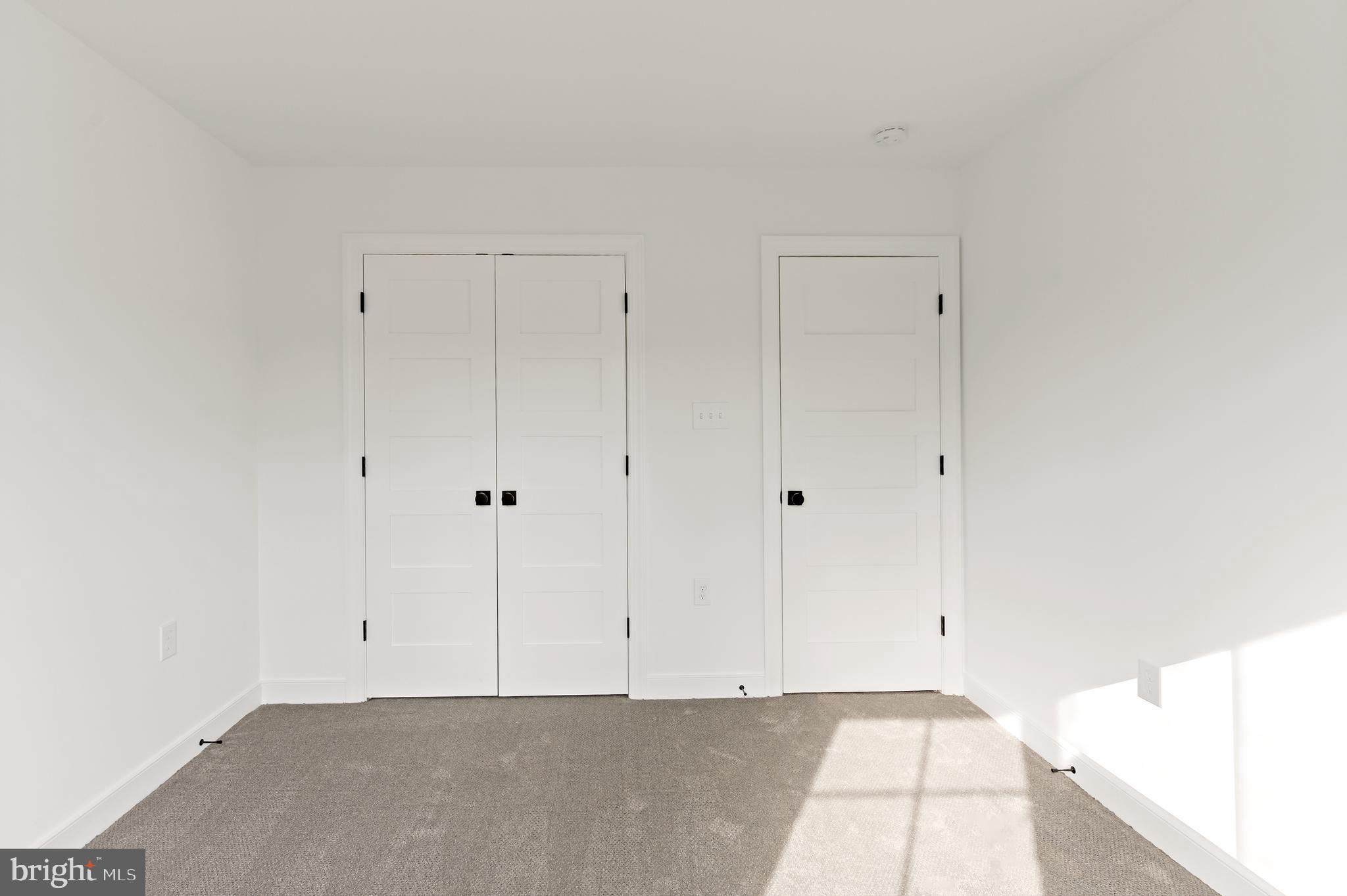 THE WOODS - Residential