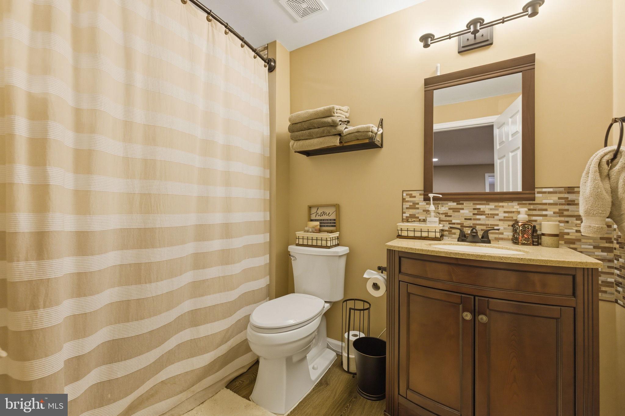 OAK HILL - Residential