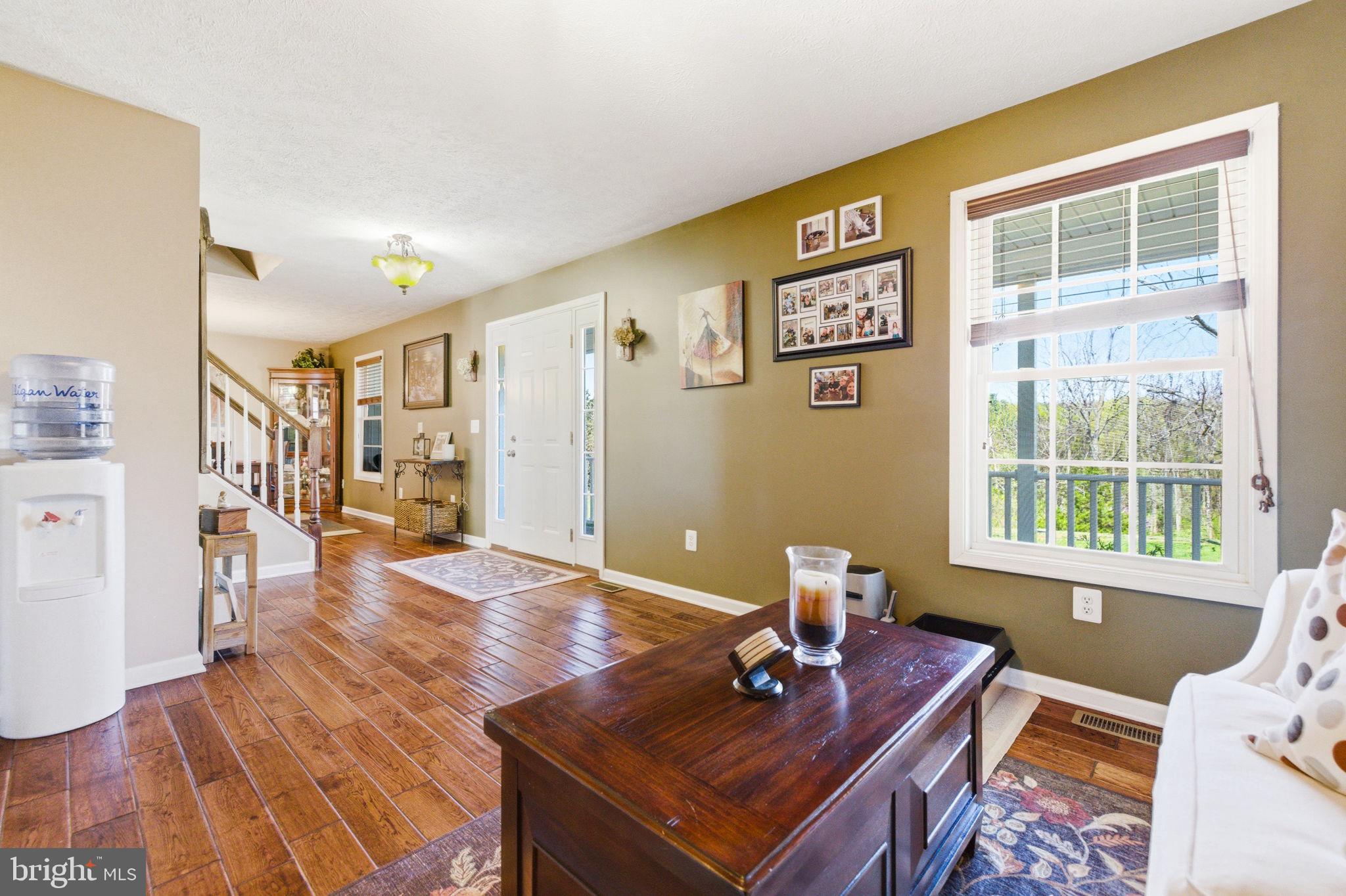 OAK HILL - Residential