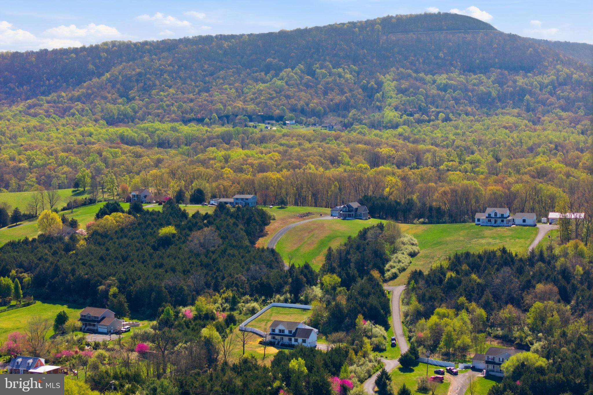 OAK HILL - Residential