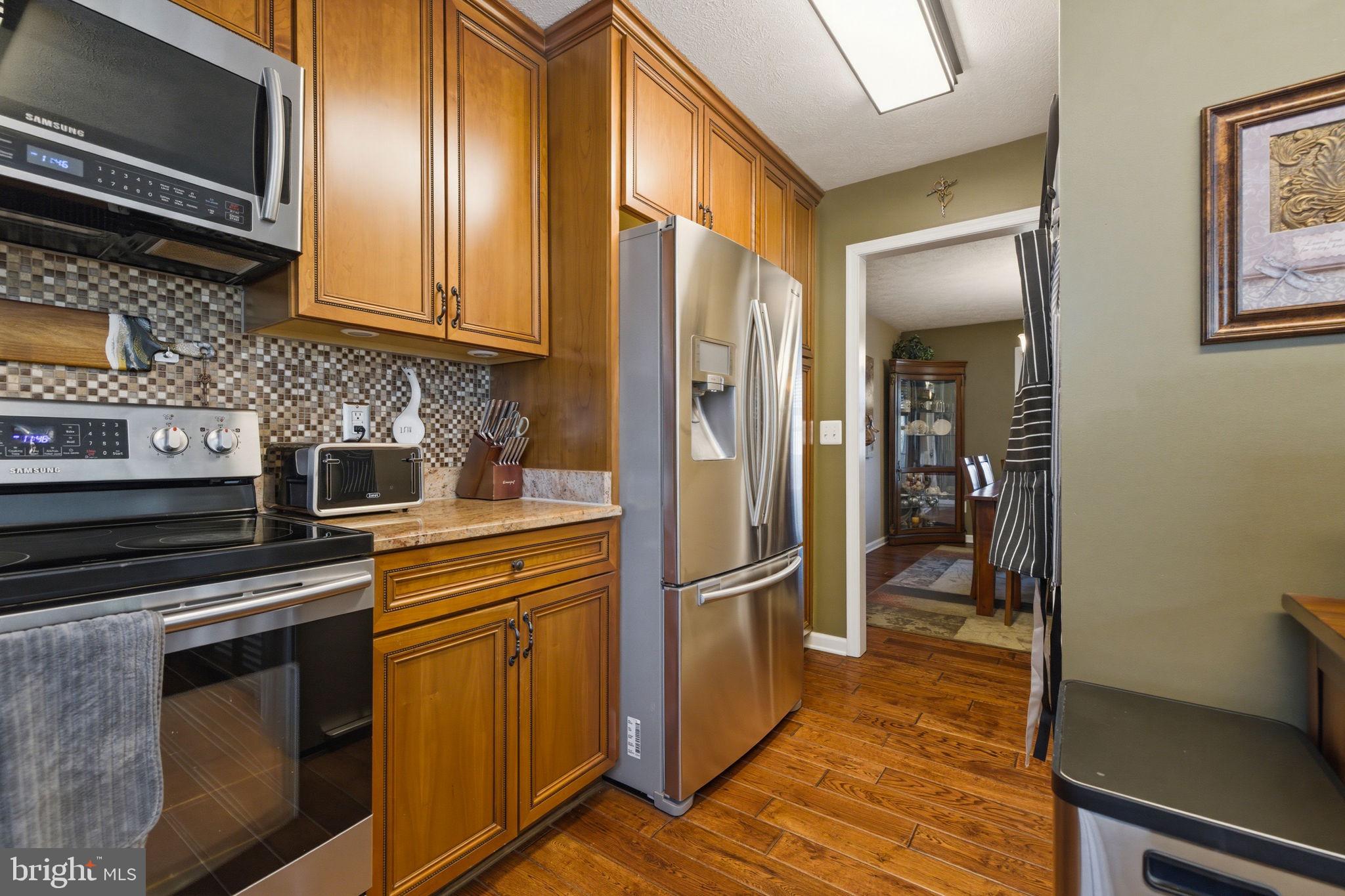 OAK HILL - Residential