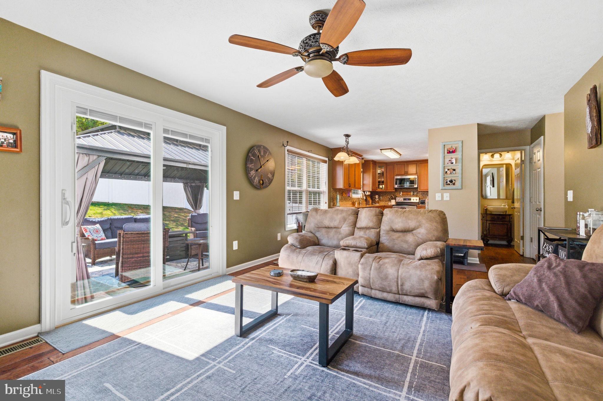 OAK HILL - Residential