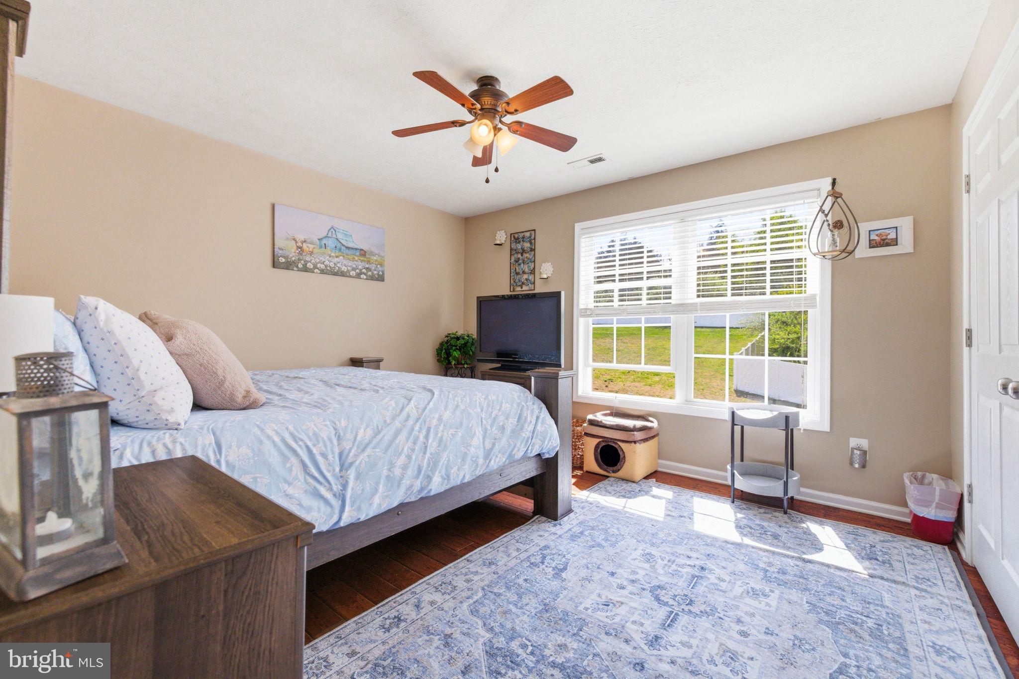 OAK HILL - Residential