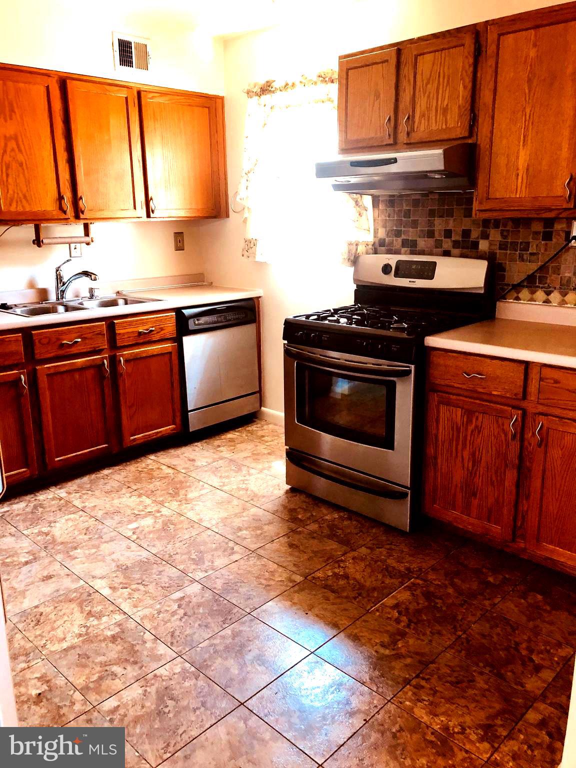 MANASSAS PARK - Residential