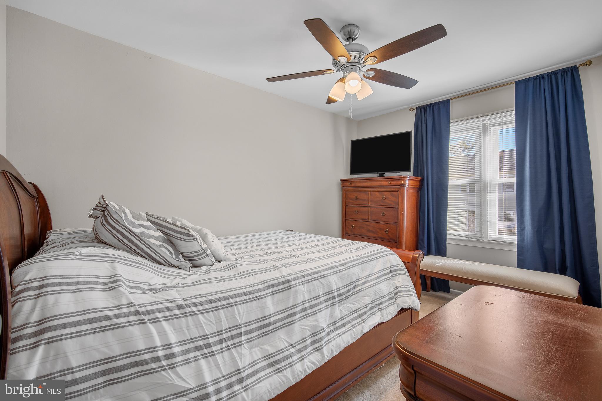 NEWINGTON STATION - Residential