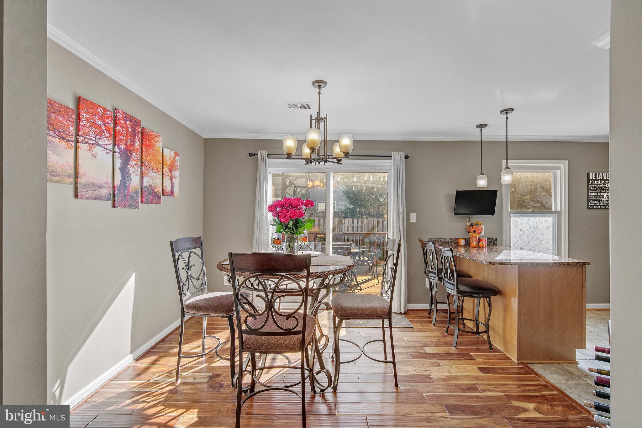 NEWINGTON STATION - Residential