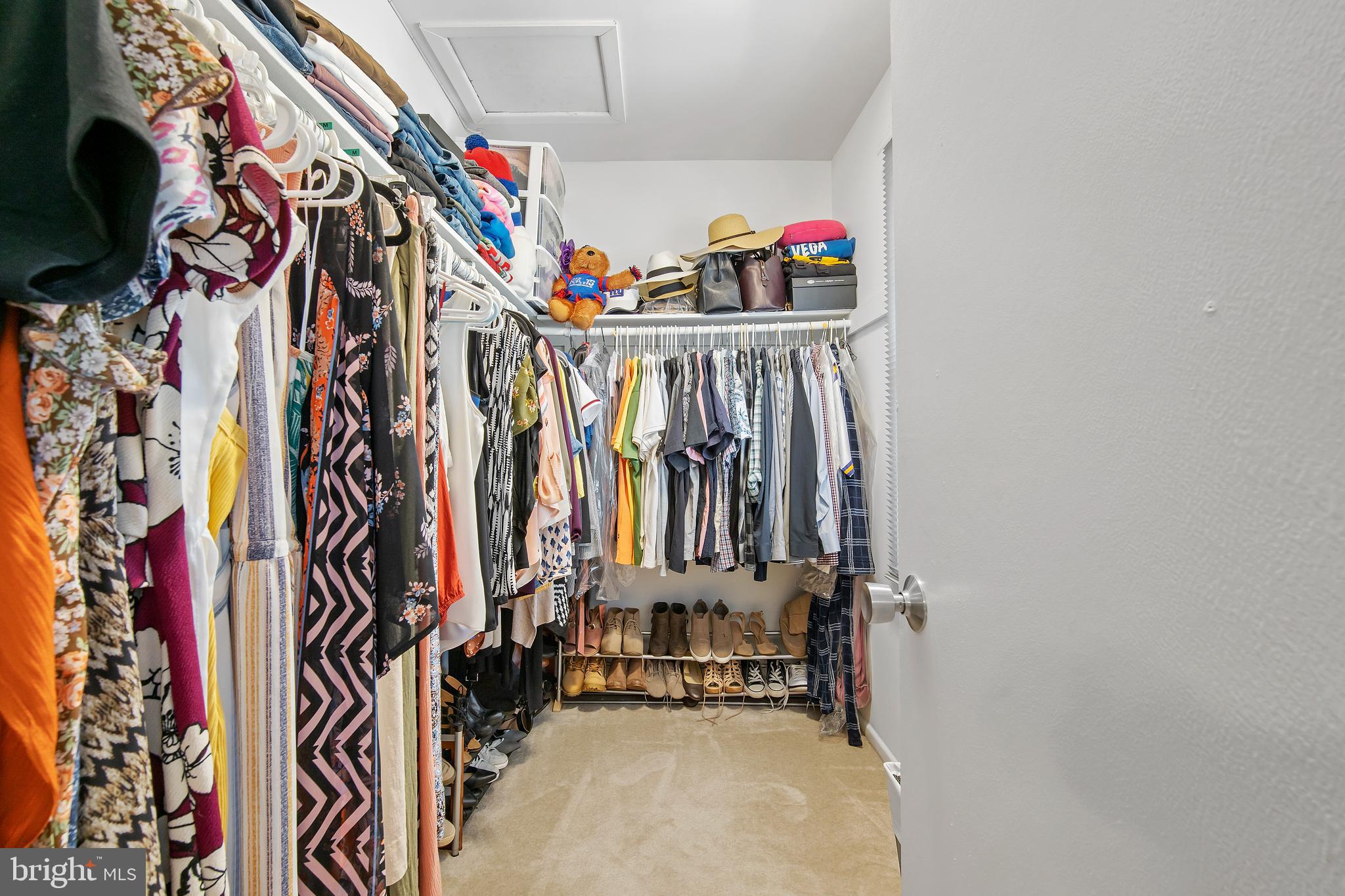 NEWINGTON STATION - Residential