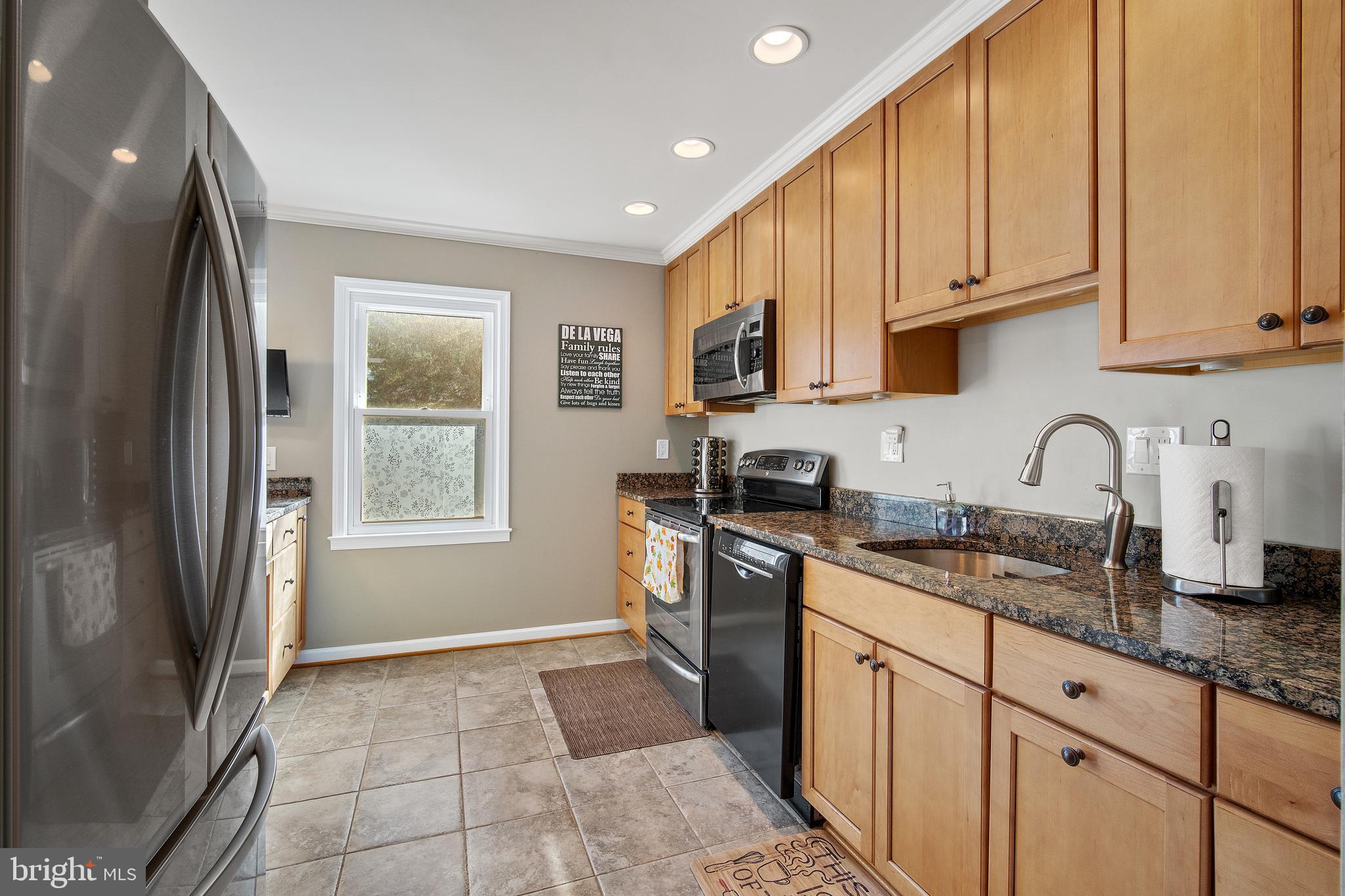 NEWINGTON STATION - Residential