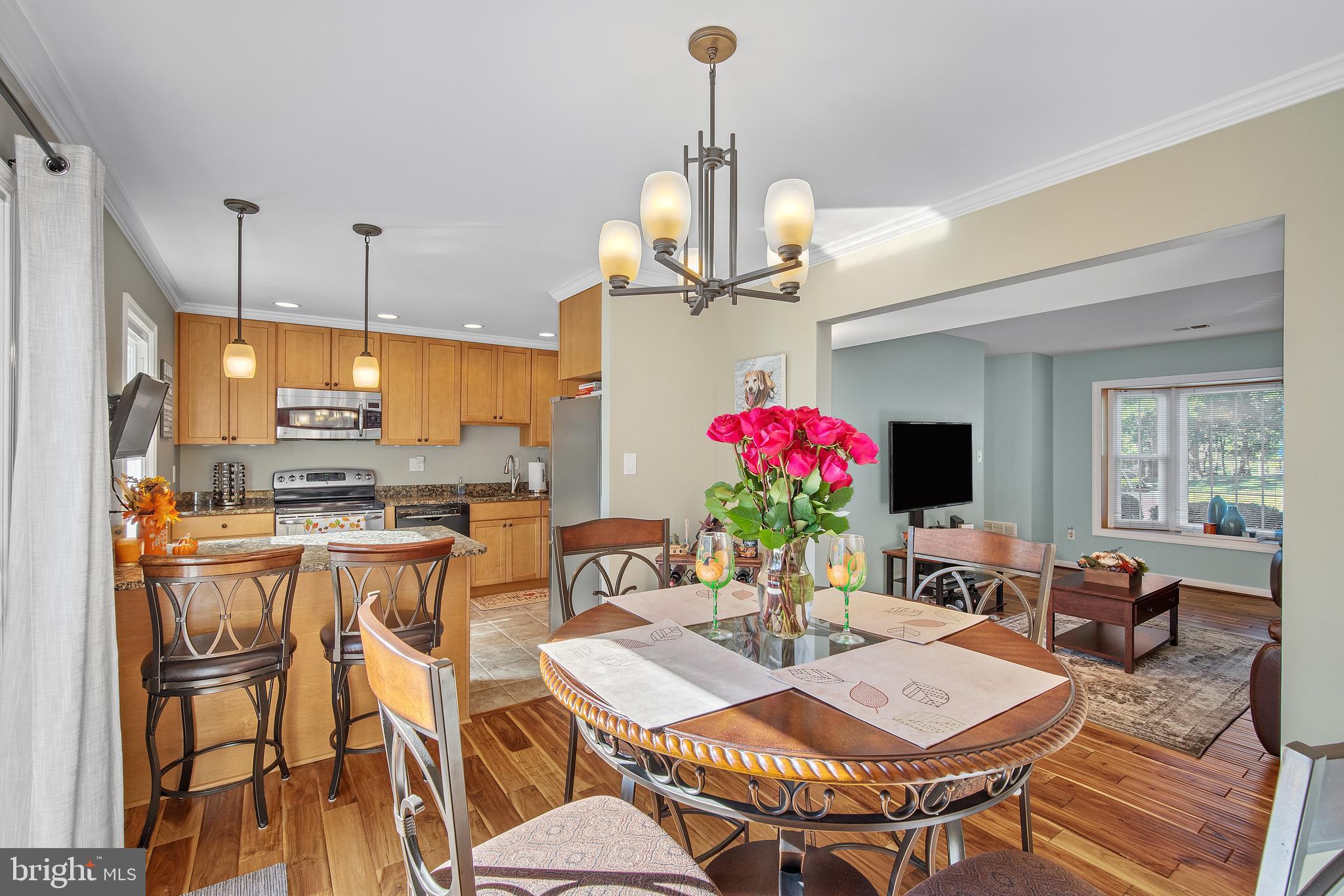 NEWINGTON STATION - Residential