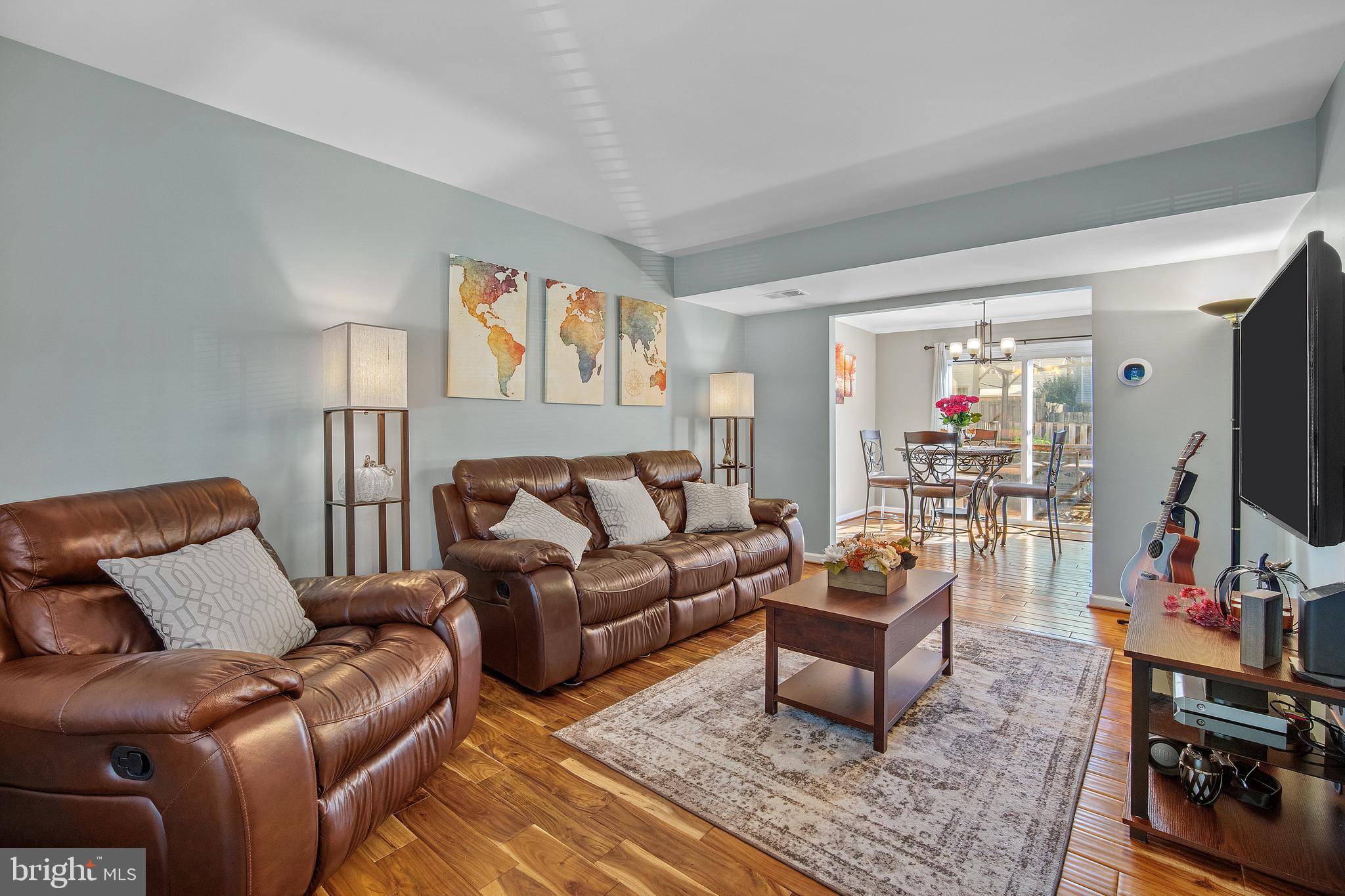 NEWINGTON STATION - Residential