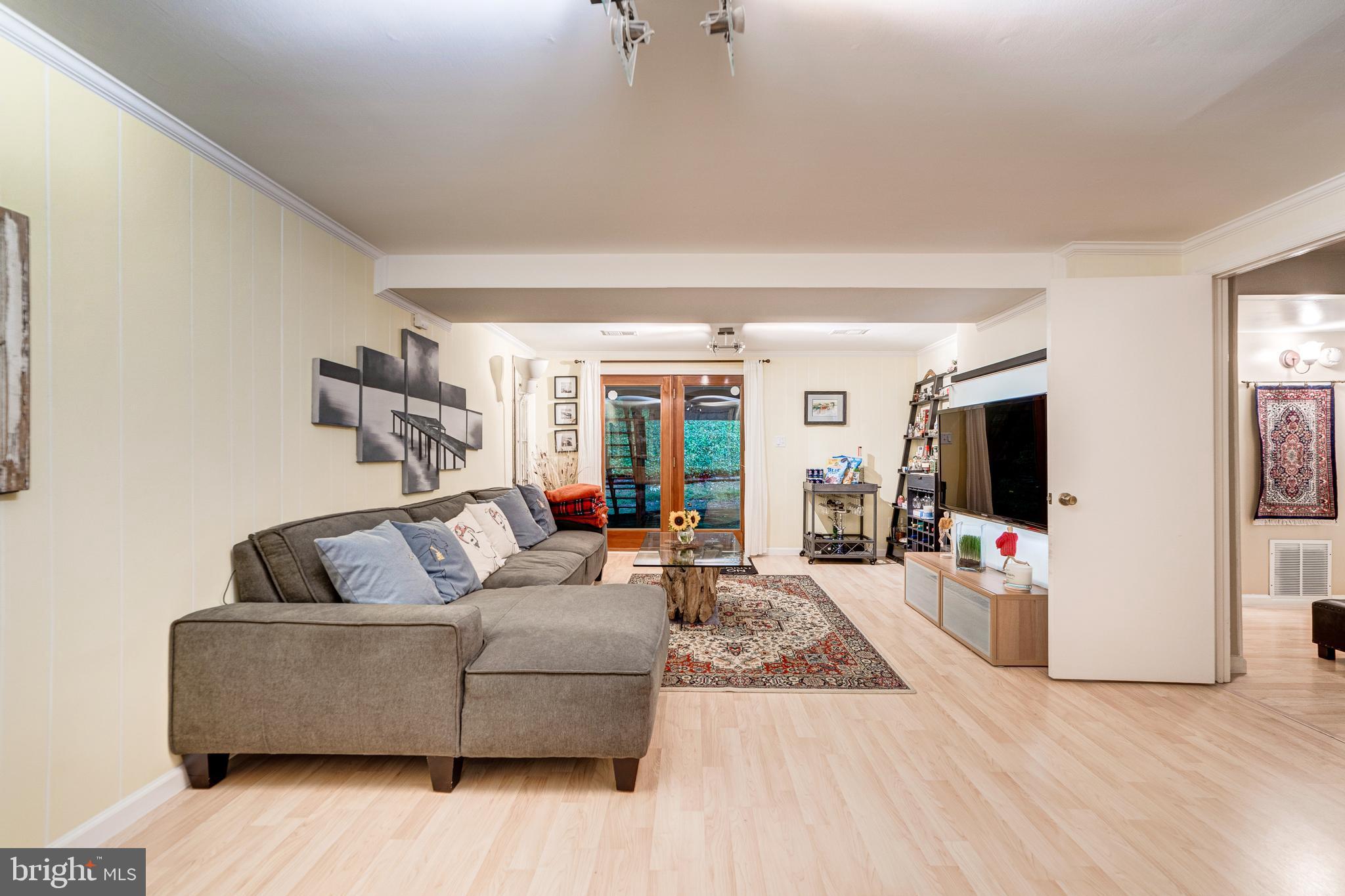 DALE CITY - Residential