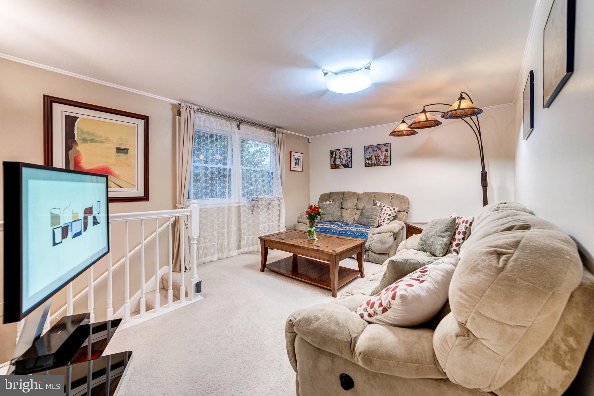 DALE CITY - Residential