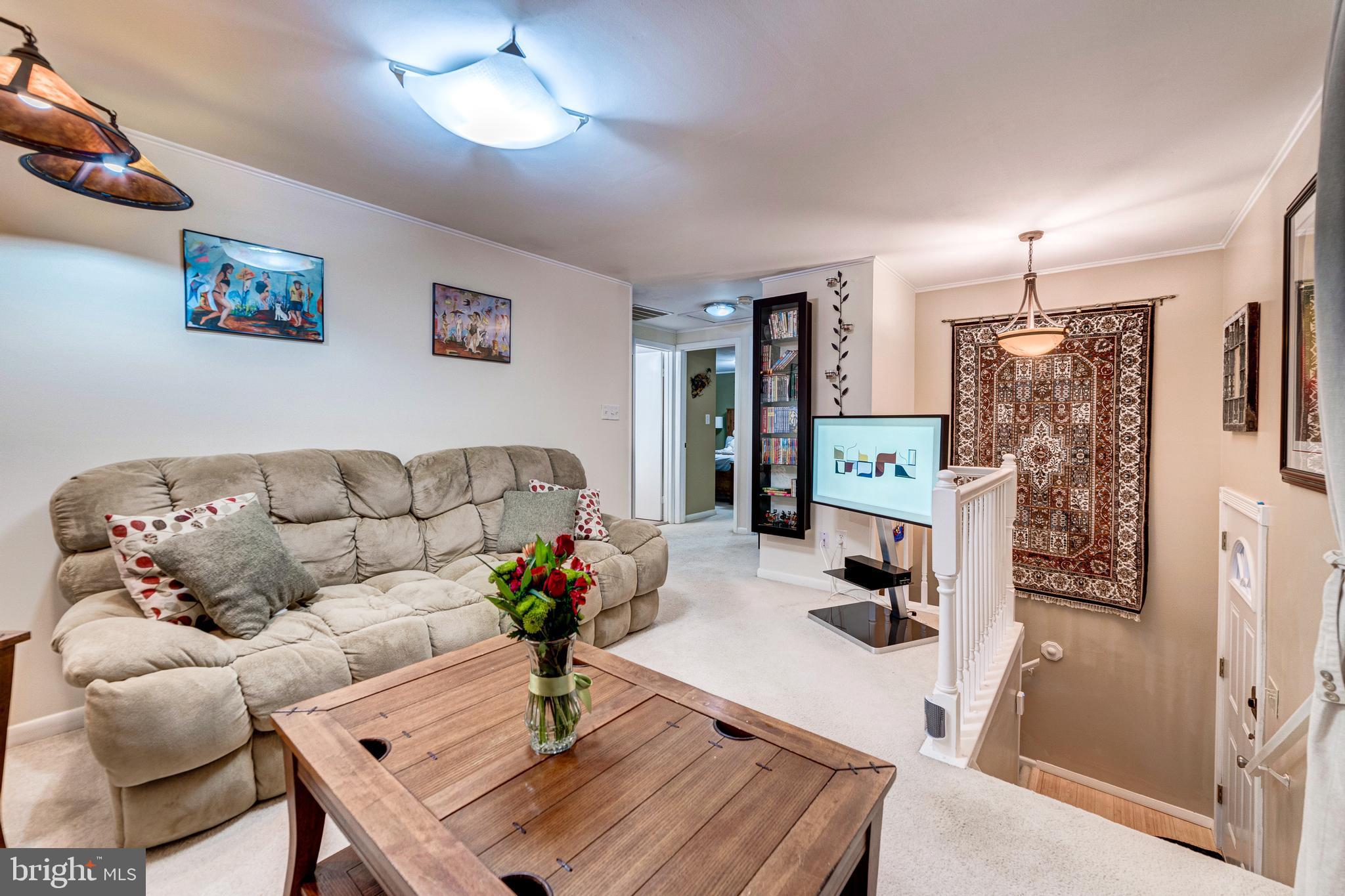 DALE CITY - Residential