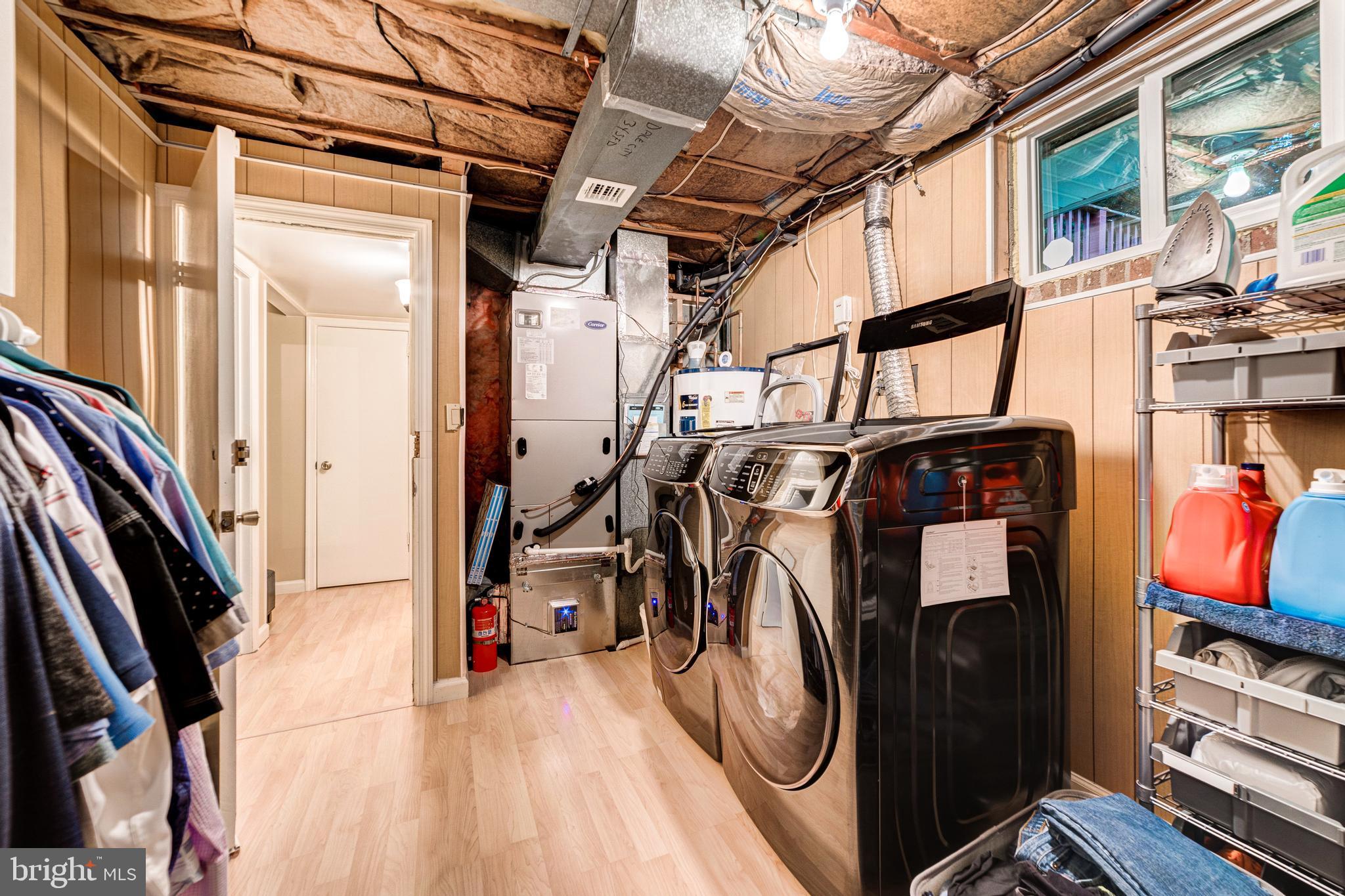 DALE CITY - Residential